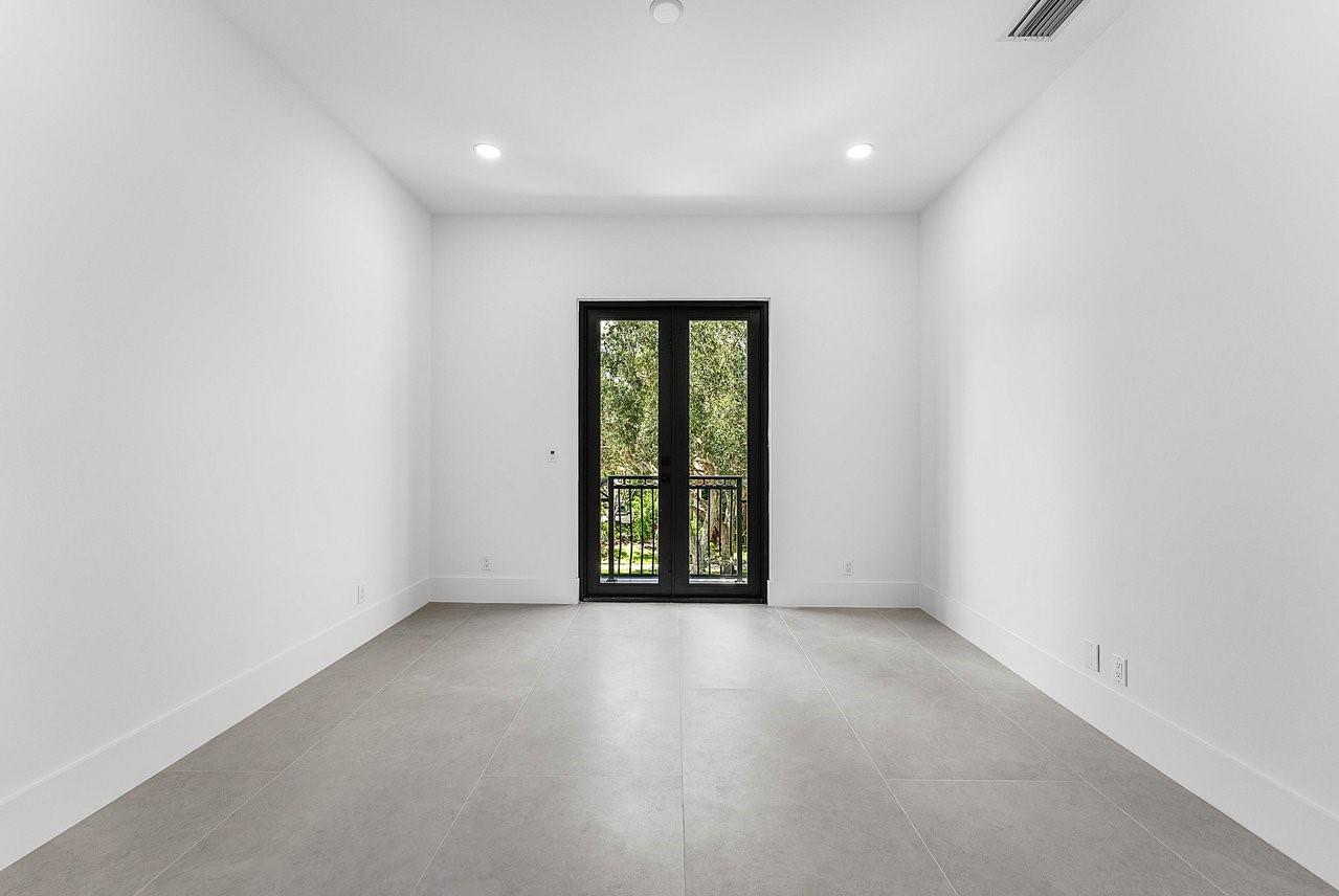 Photo for 17849 Villa Club Way, Boca Raton, FL 33496 - Listing #FX-10518614 17849 Villa Club Way, Boca Raton, FL 33496