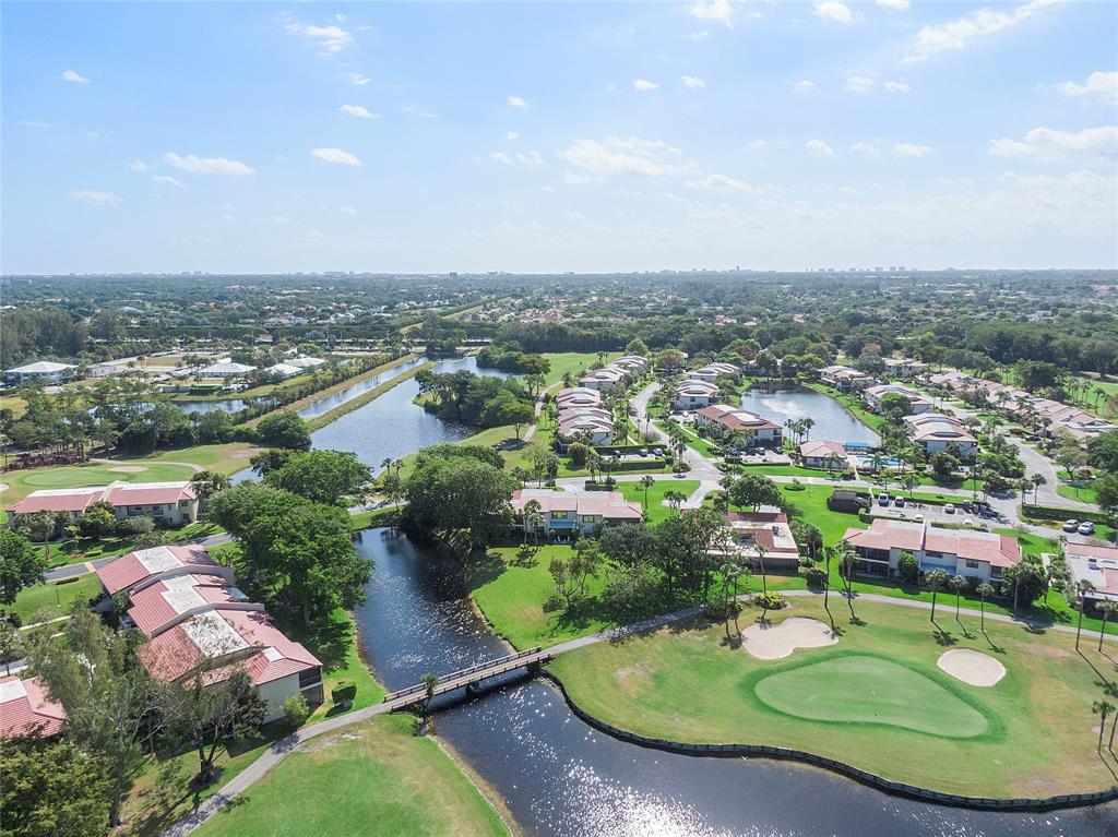 Photo for 8210 E Casa Del Lago, E, Boca Raton, FL 33433 - Listing #FX-10435946 8210 E Casa Del Lago, E, Boca Raton, FL 33433