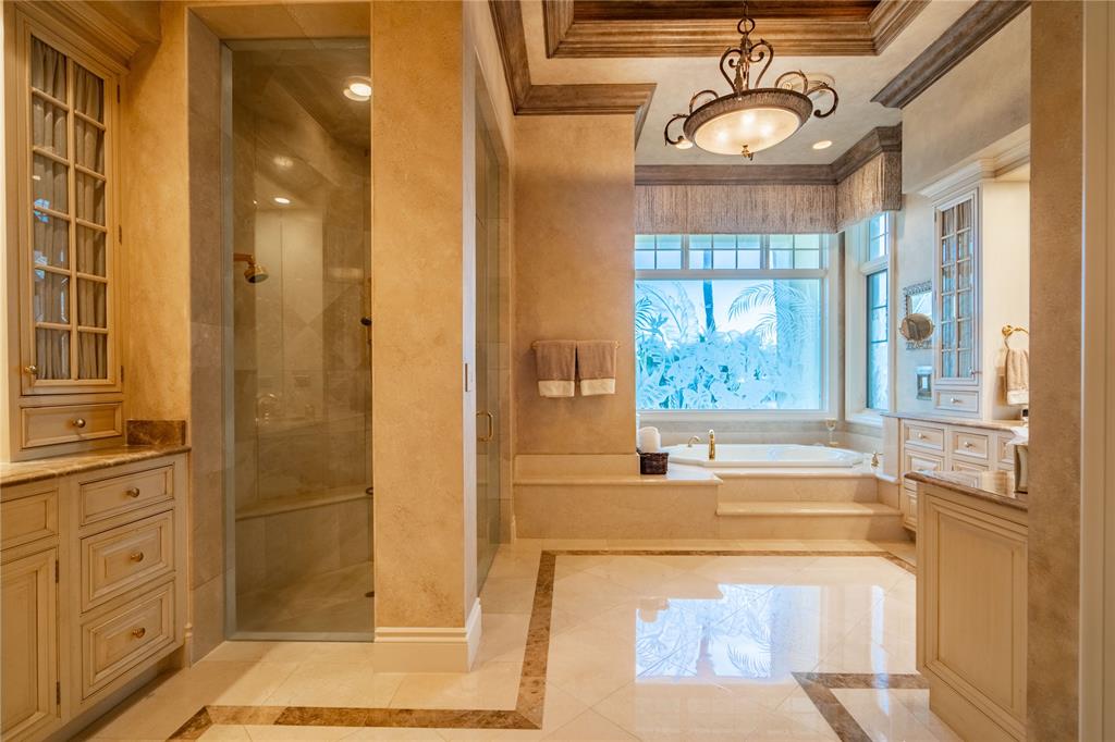 2900 NE 31st Avenue, Lighthouse Point, FL 33064