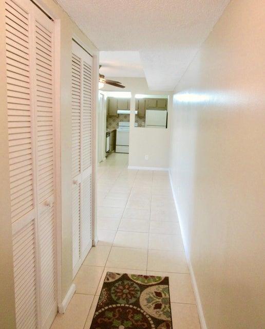 10730 Royal Palm Boulevard 4-3, Coral Springs, FL 33065