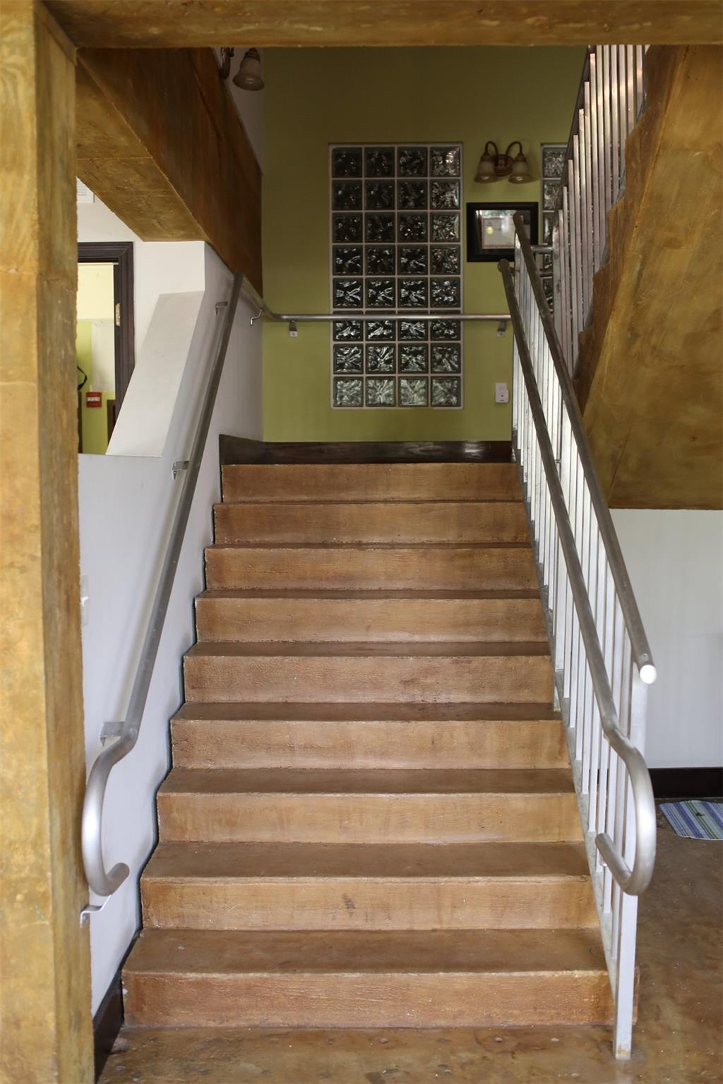 3740 & 374 NW 124th Avenue 101 & 102, Coral Springs, FL 33065