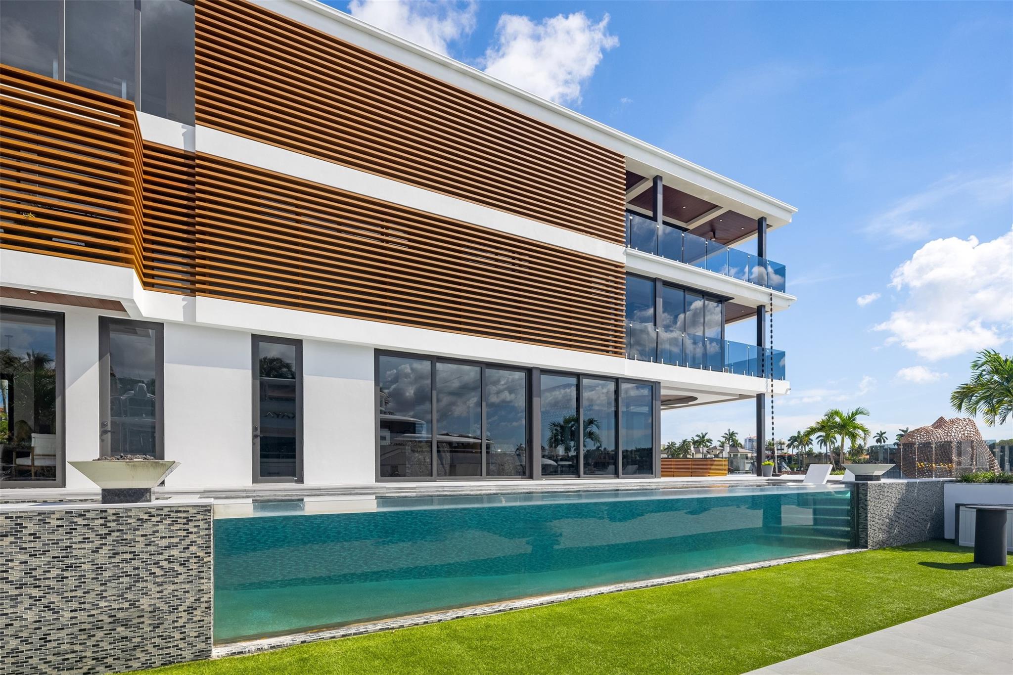 1845 SE 7th Street, Fort Lauderdale, FL 33316