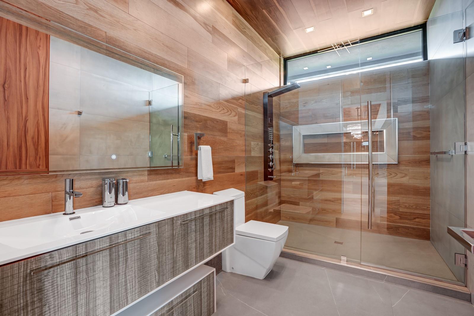 671 Middle River Drive, Fort Lauderdale, FL 33304