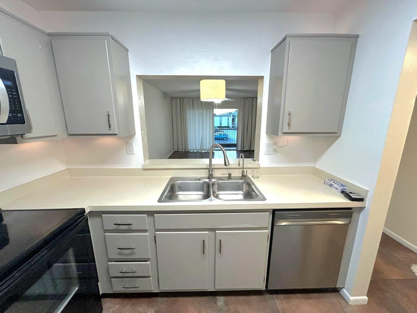 4147 NW 90th Avenue 206, Coral Springs, FL 33065