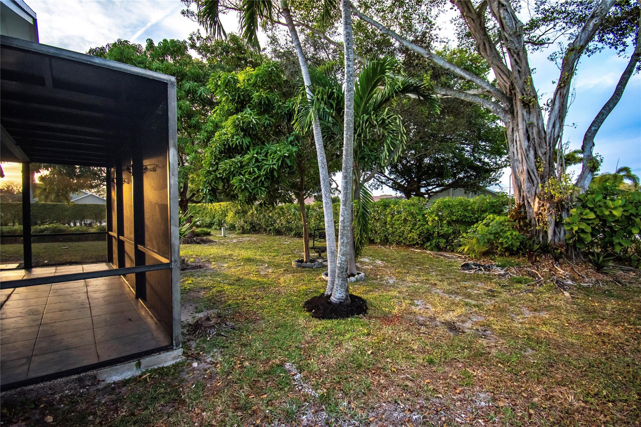 9107 Chatsworth Cascades Circle, Boca Raton, FL 33434