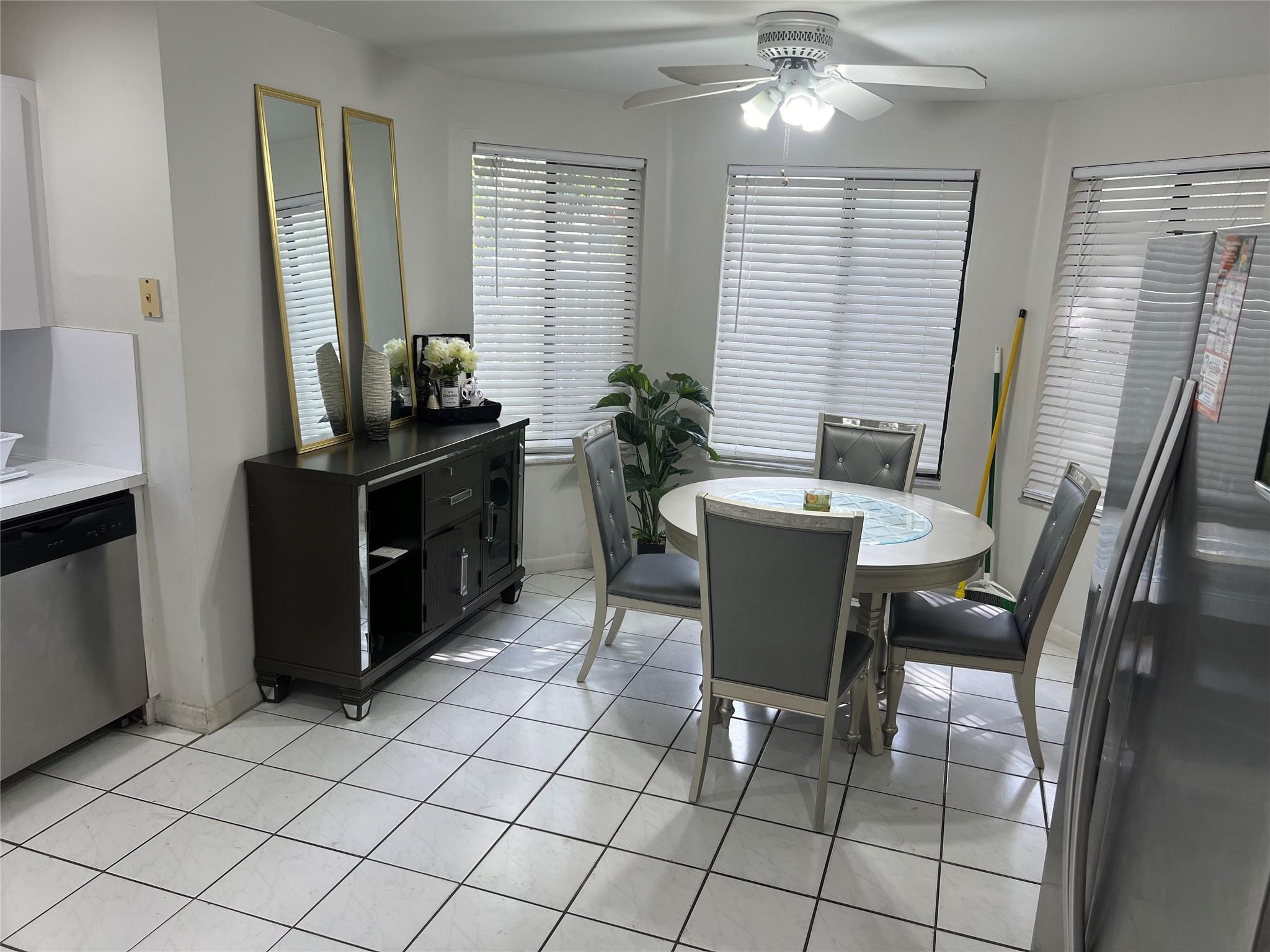 11530-32 NW 43rd Street 11530-32, Coral Springs, FL 33065