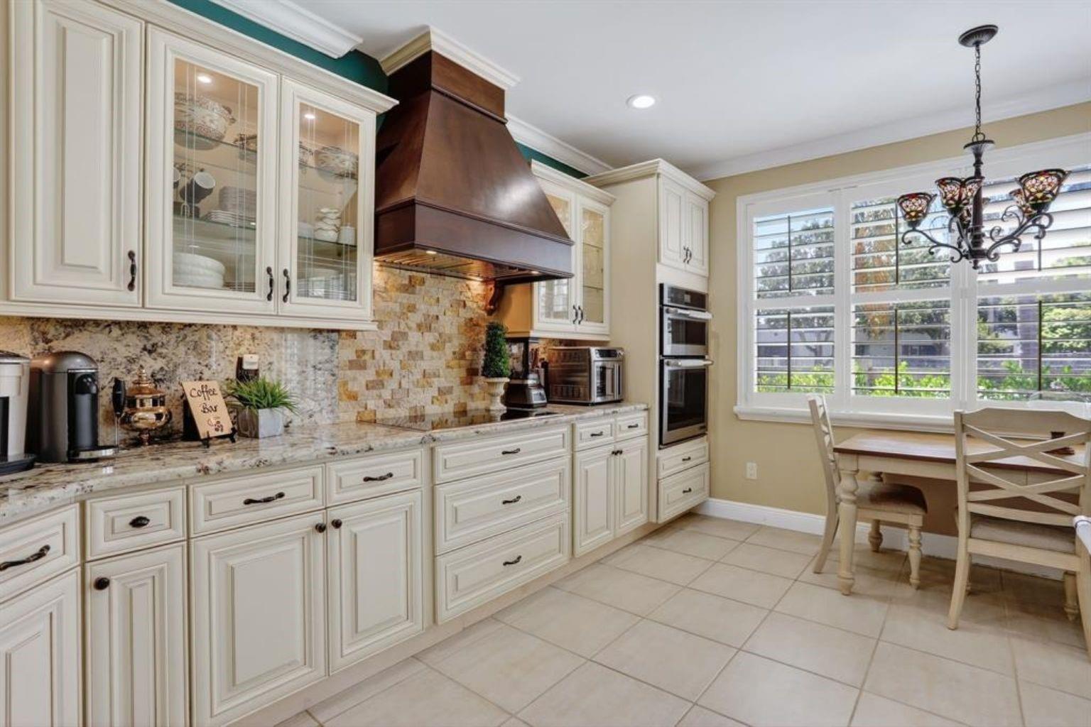 5340 NW 103rd Way, Coral Springs, FL 33076