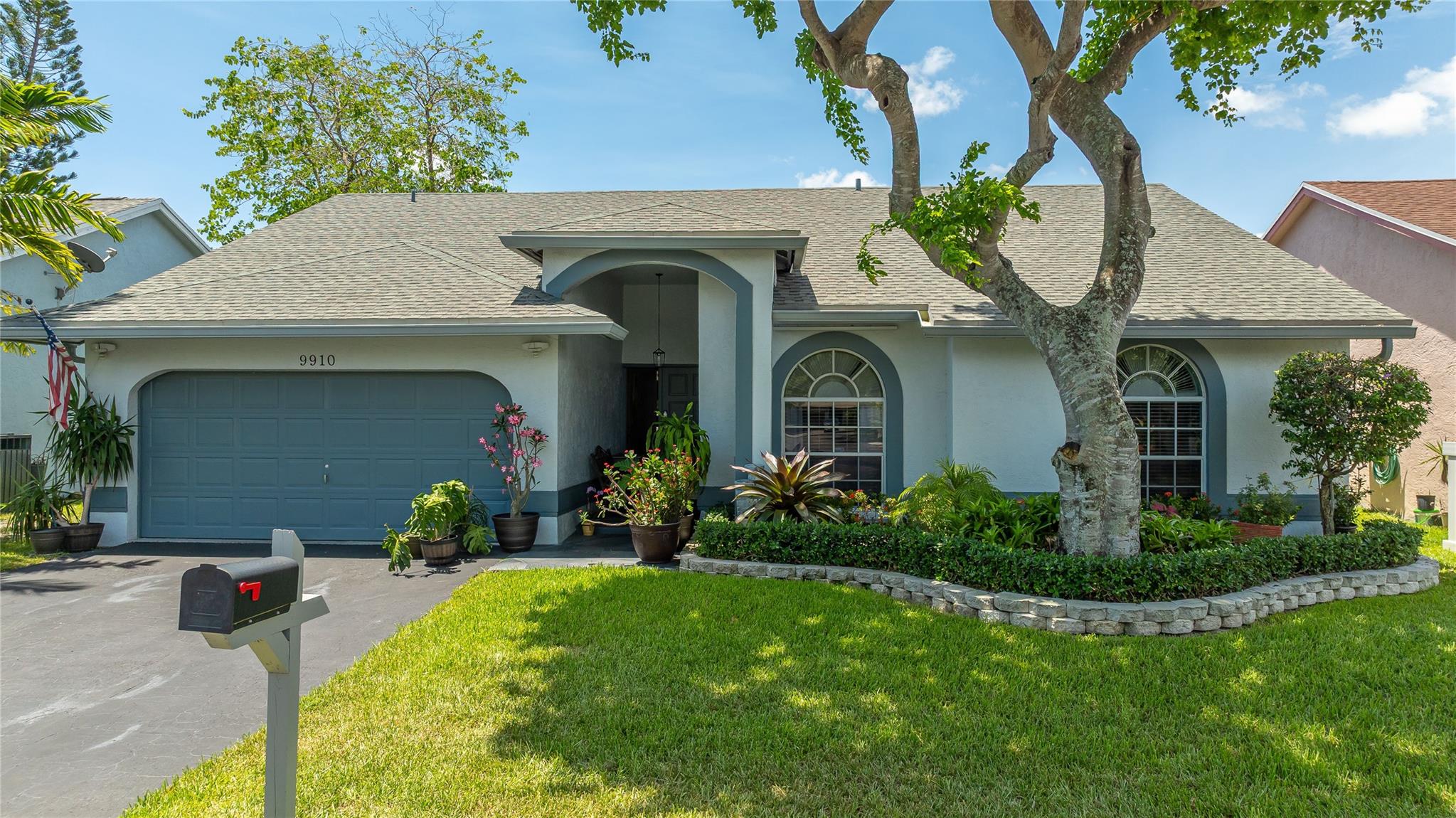 9910 NW 53rd Court, Coral Springs, FL 33076