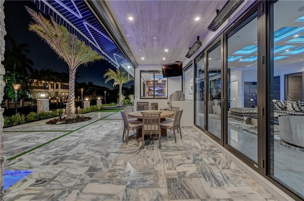 2900 NE 8 Avenue, Boca Raton, FL 33431