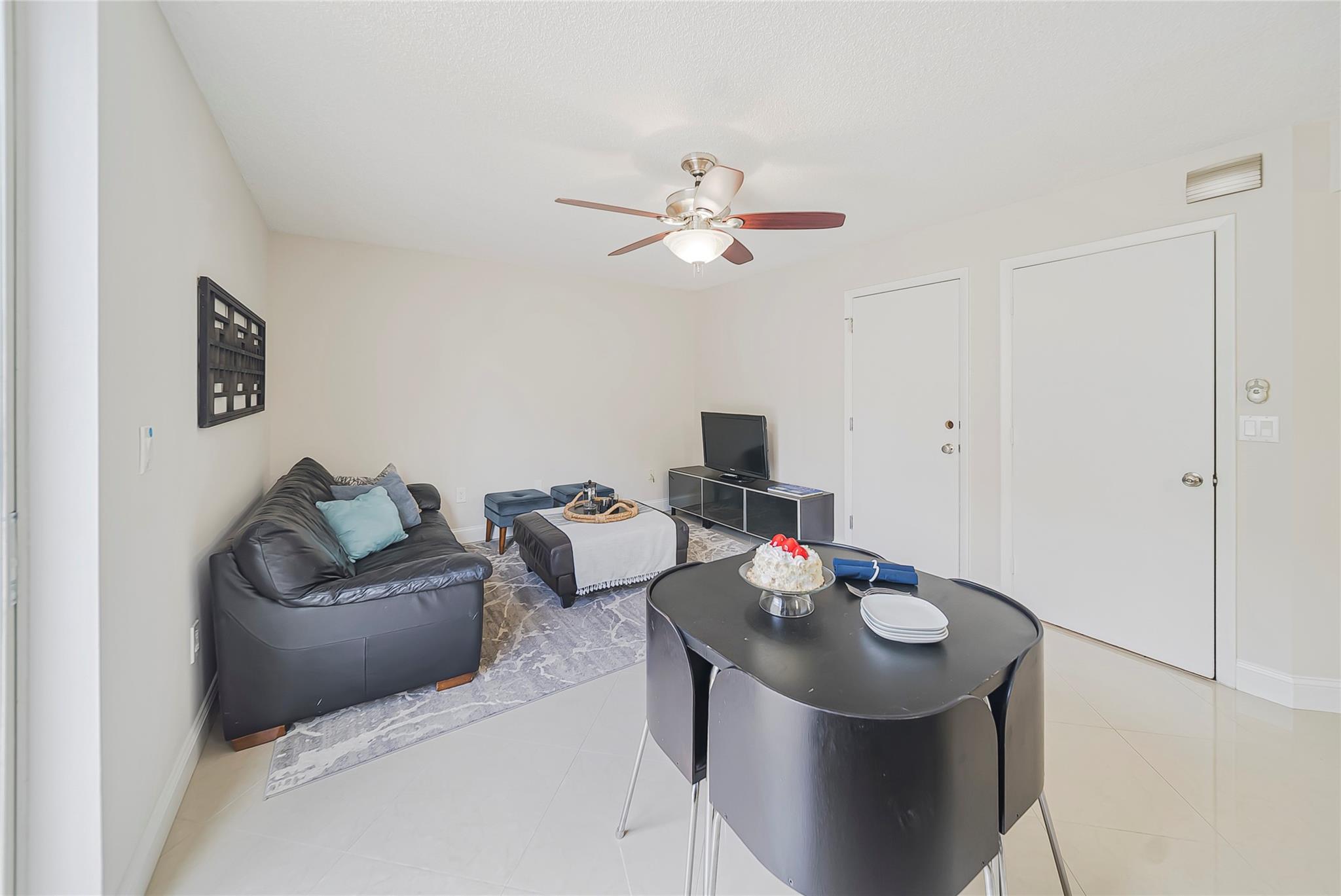 Photo for 117 NW 118th Drive, Coral Springs, FL 33071 - Listing #FX-10516140 117 NW 118th Drive, Coral Springs, FL 33071