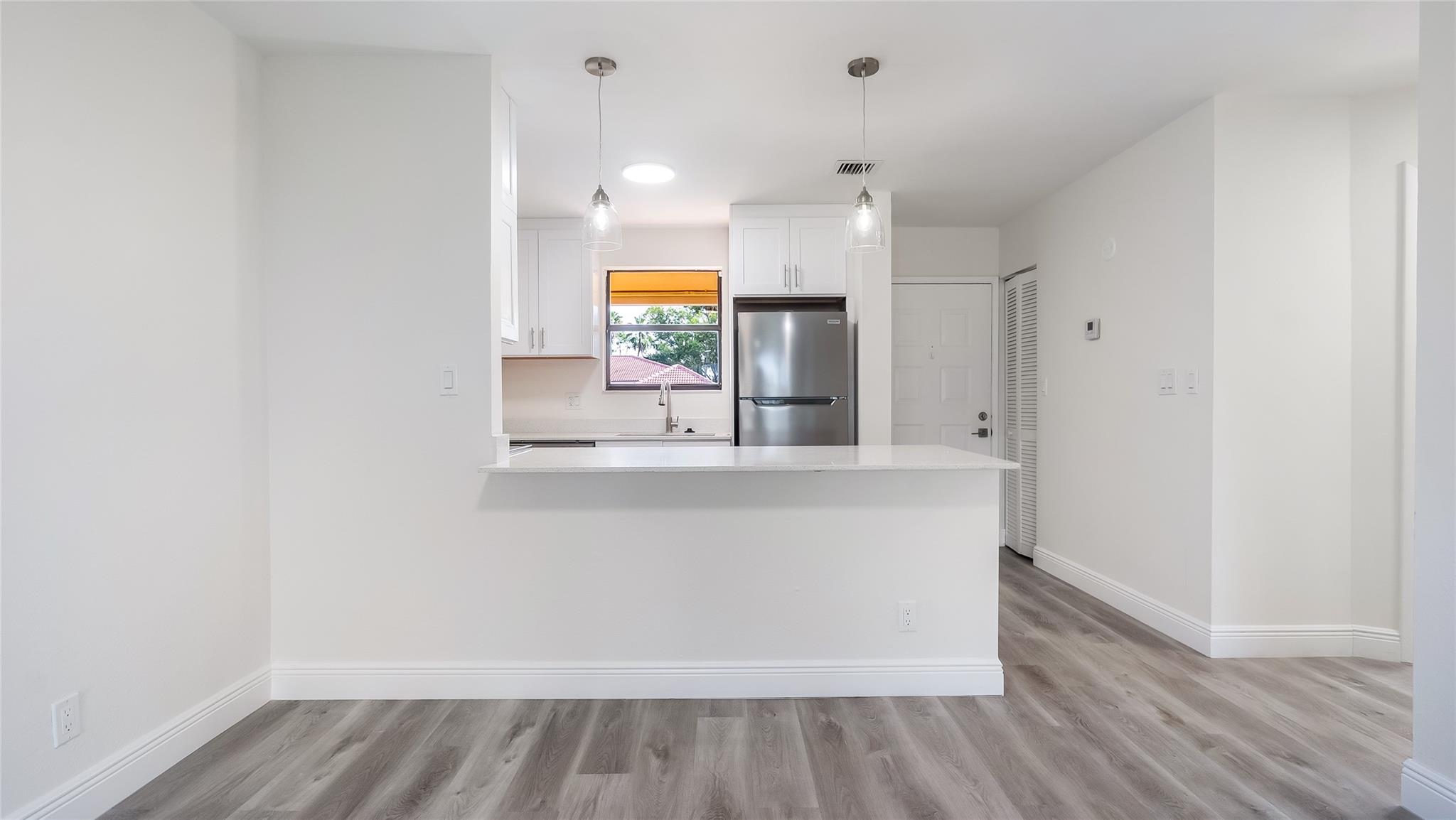 11477 NW 39th Court 301-1, Coral Springs, FL 33065