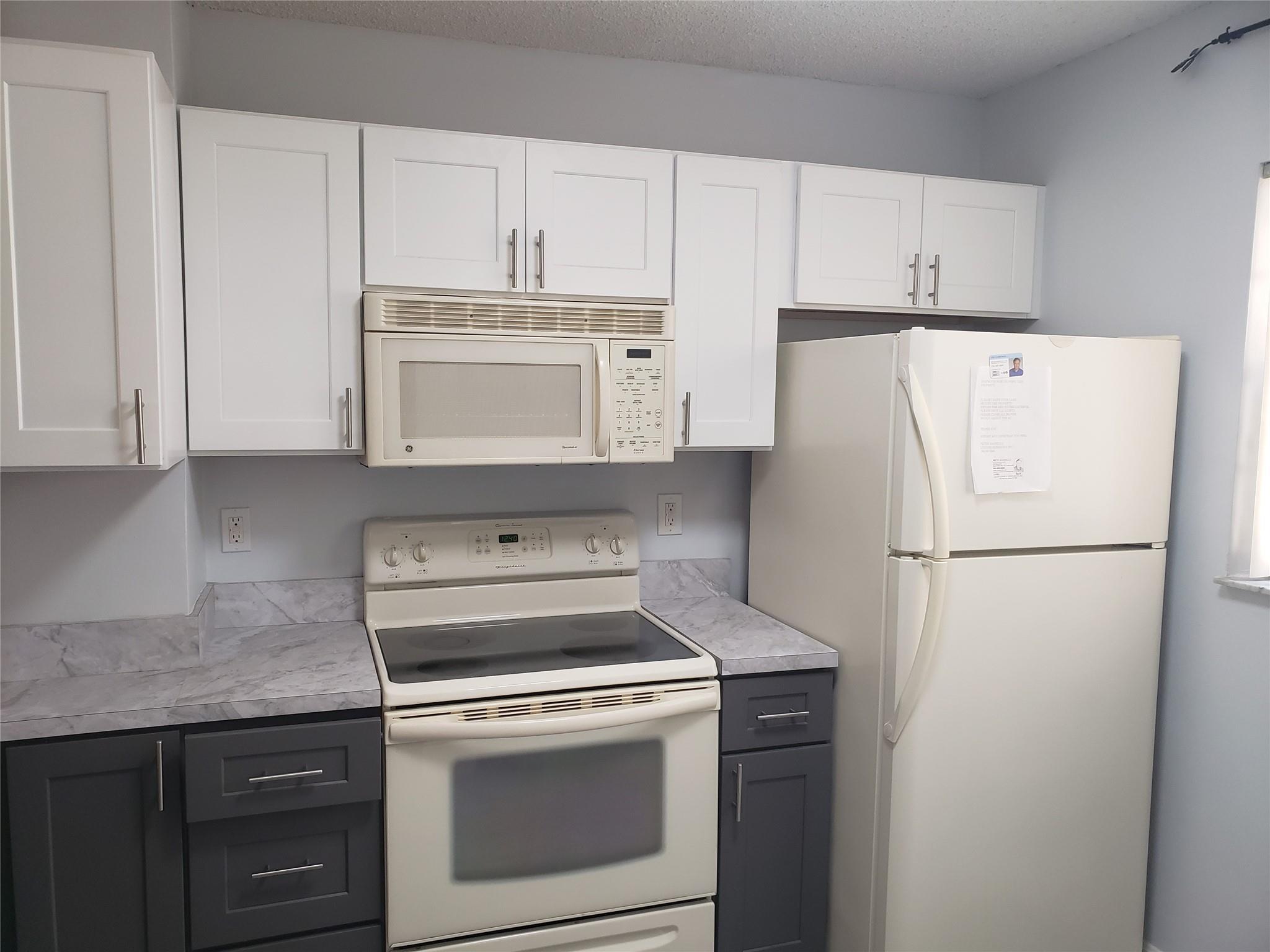 12252 Royal Palm Boulevard B - 3, Coral Springs, FL 33065