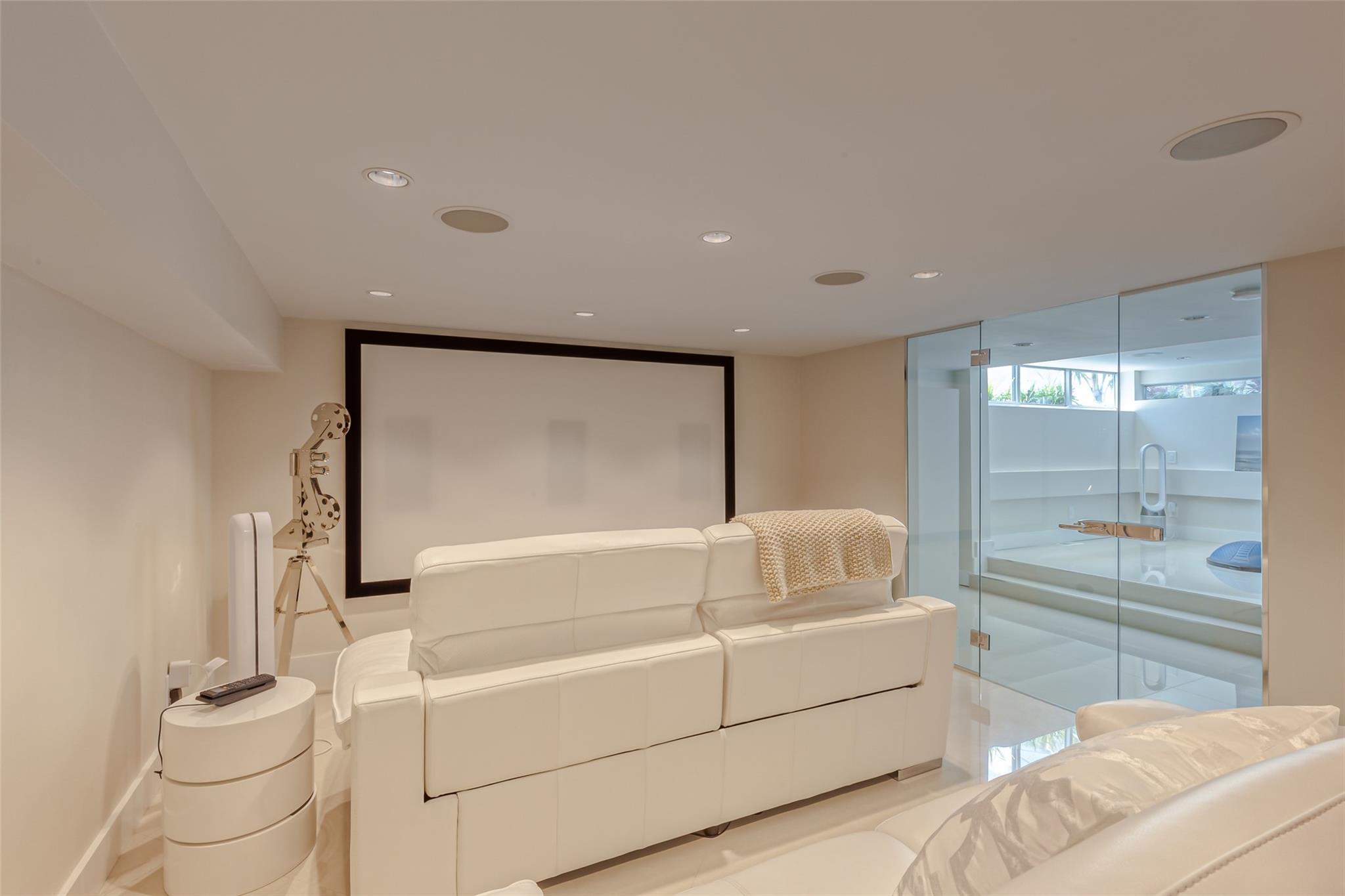 2200 Inlet Drive, Fort Lauderdale, FL 33316