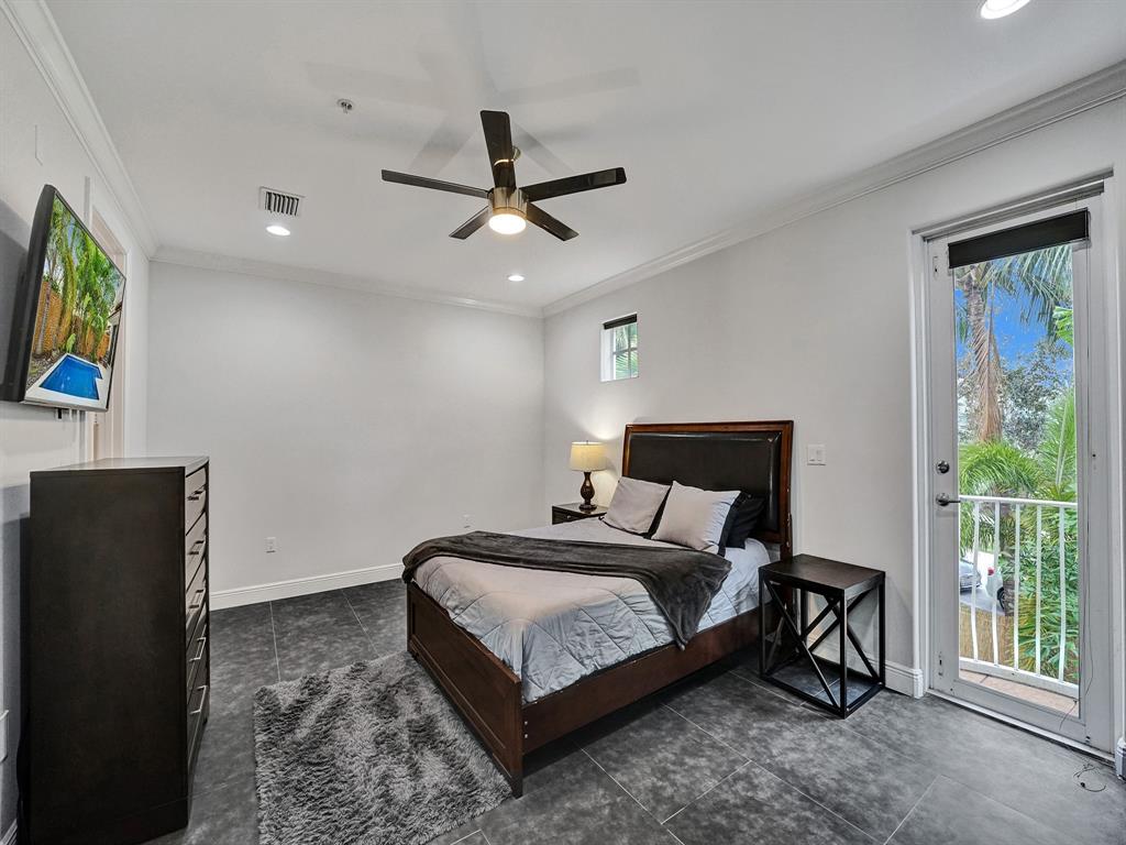 Photo for 1364 Bayview Drive, 1364, Fort Lauderdale, FL 33304 - Listing #FX-10418845 1364 Bayview Drive, 1364, Fort Lauderdale, FL 33304