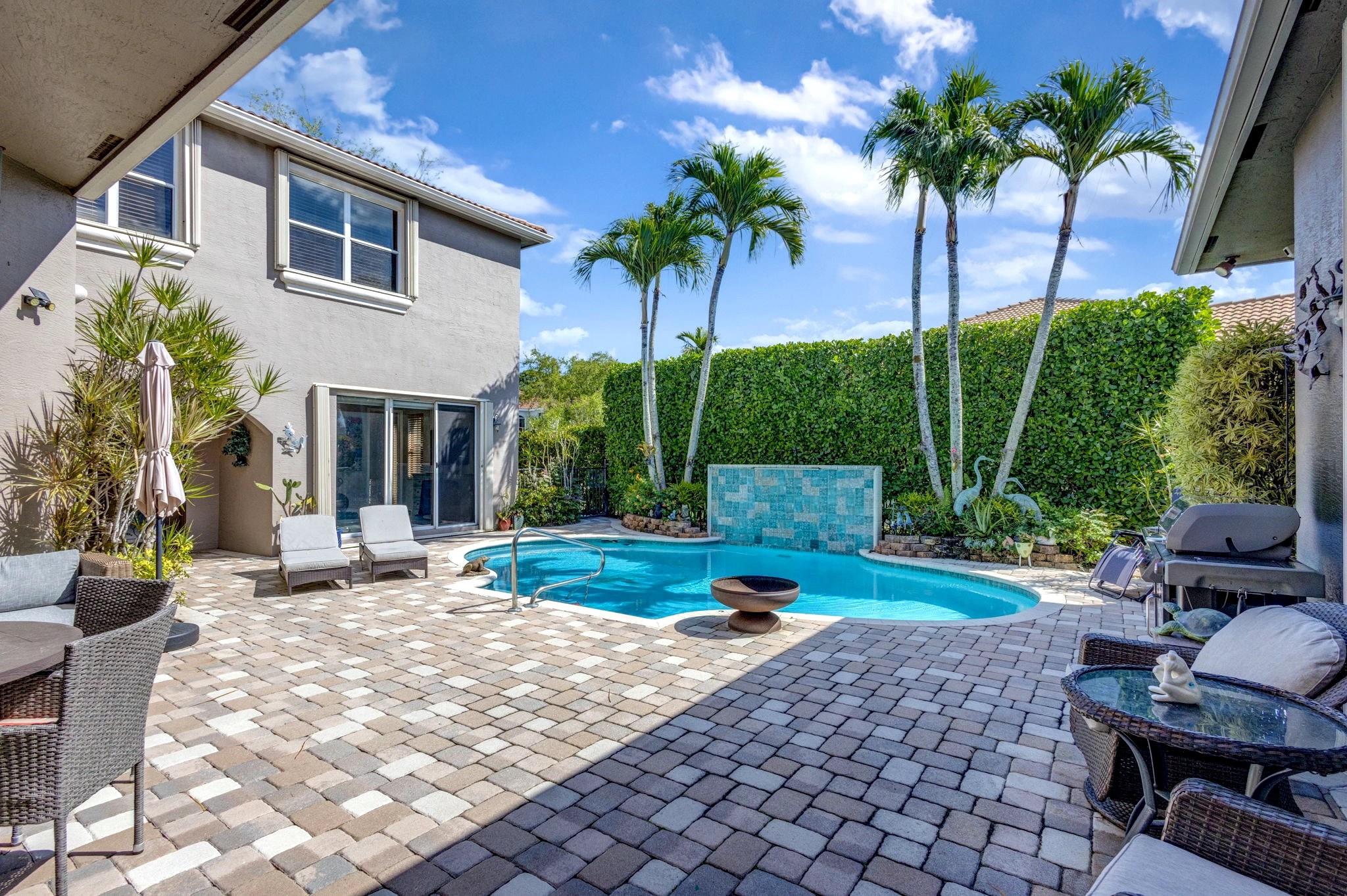 Photo for 150 Sedona Way, Palm Beach Gardens, FL 33418 - Listing #FX-10491657 150 Sedona Way, Palm Beach Gardens, FL 33418