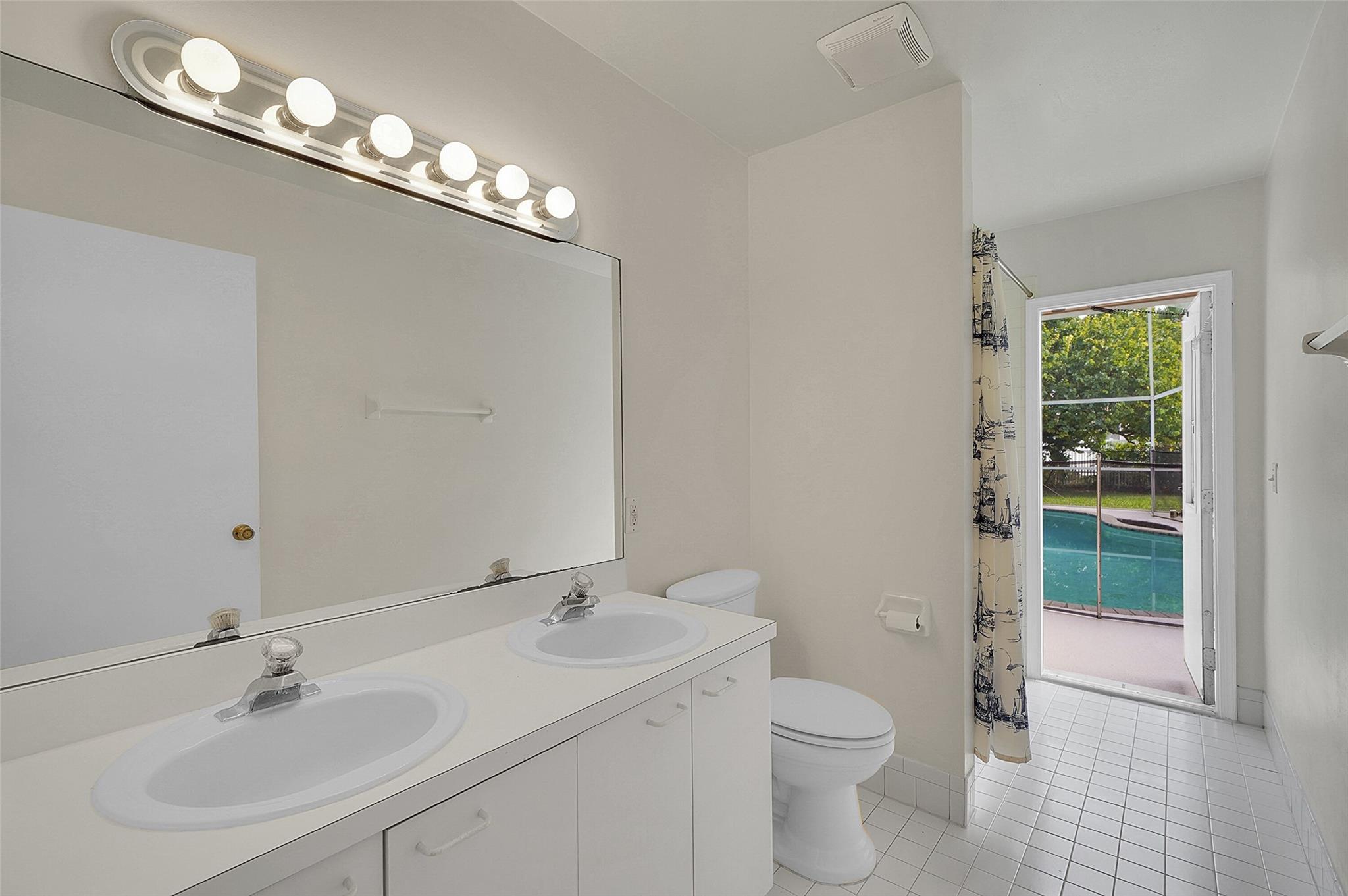 5743 NW 100th Way, Coral Springs, FL 33076