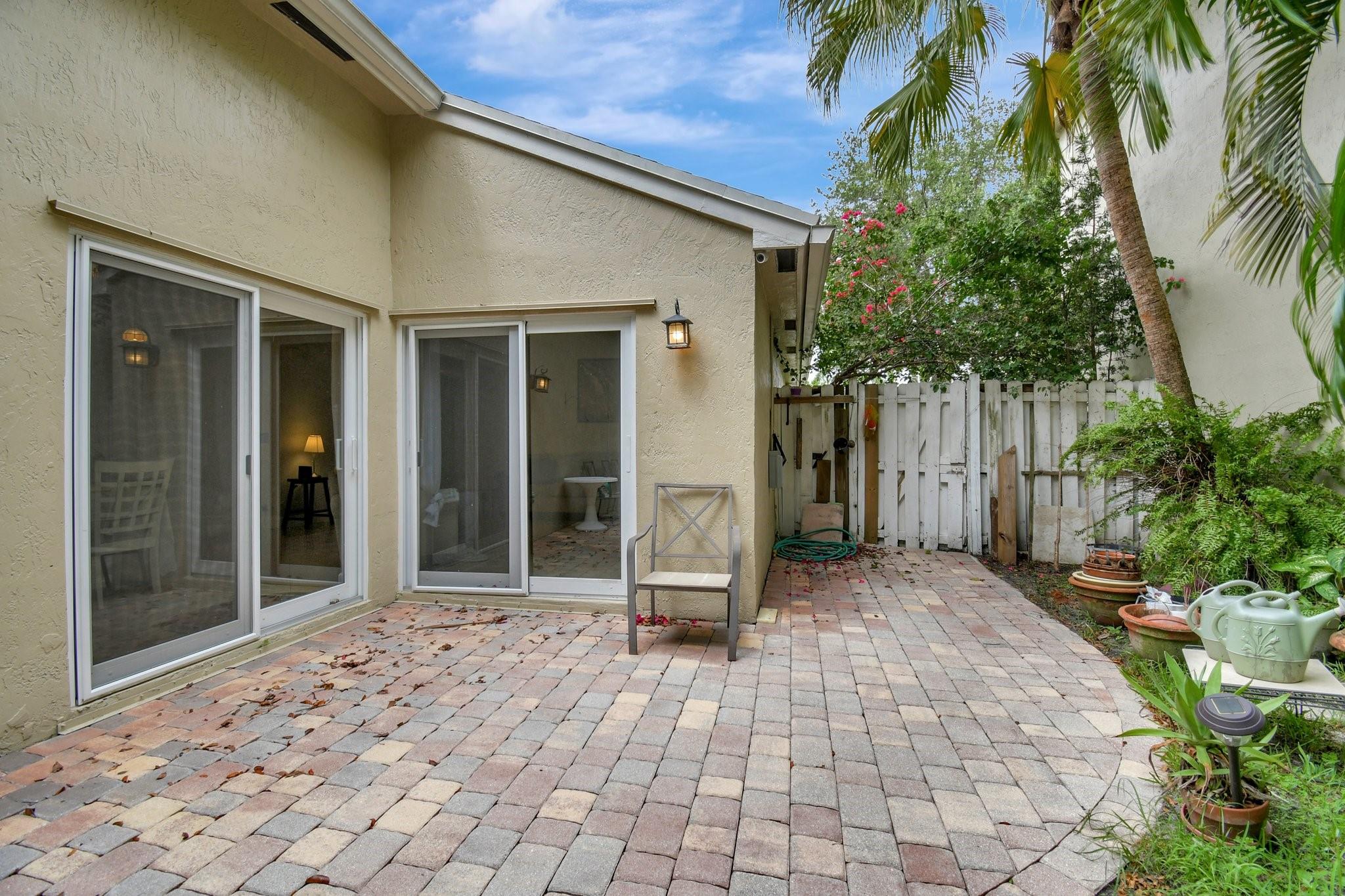 Photo for 134 E Riverbend Drive, Sunrise, FL 33326 - Listing #FX-10503326 134 E Riverbend Drive, Sunrise, FL 33326