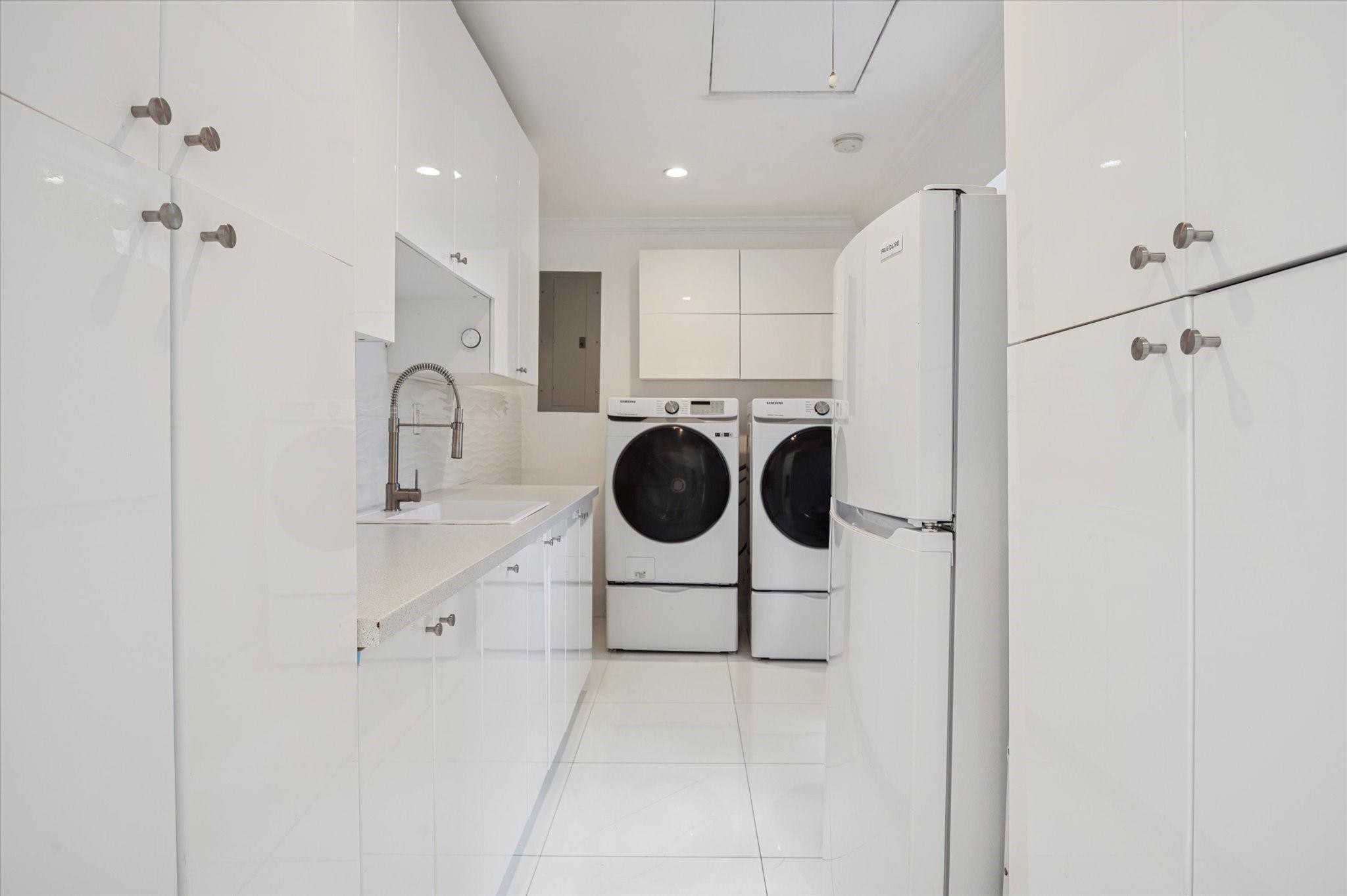 2540 Mercedes Drive, Fort Lauderdale, FL 33316