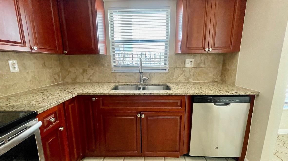 3730 NW 115th Avenue 3, Coral Springs, FL 33065