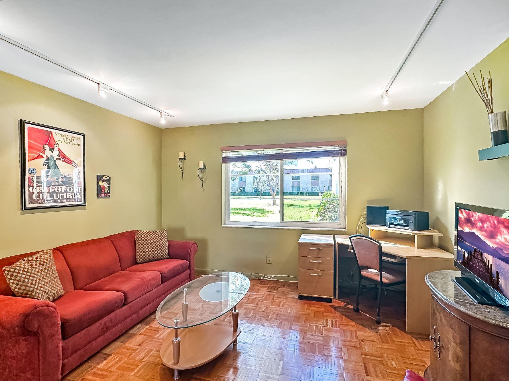 Photo for 1950 N Andrews Avenue, 120D, Wilton Manors, FL 33311 - listing #FX-10491911 1950 N Andrews Avenue, 120D, Wilton Manors, FL 33311