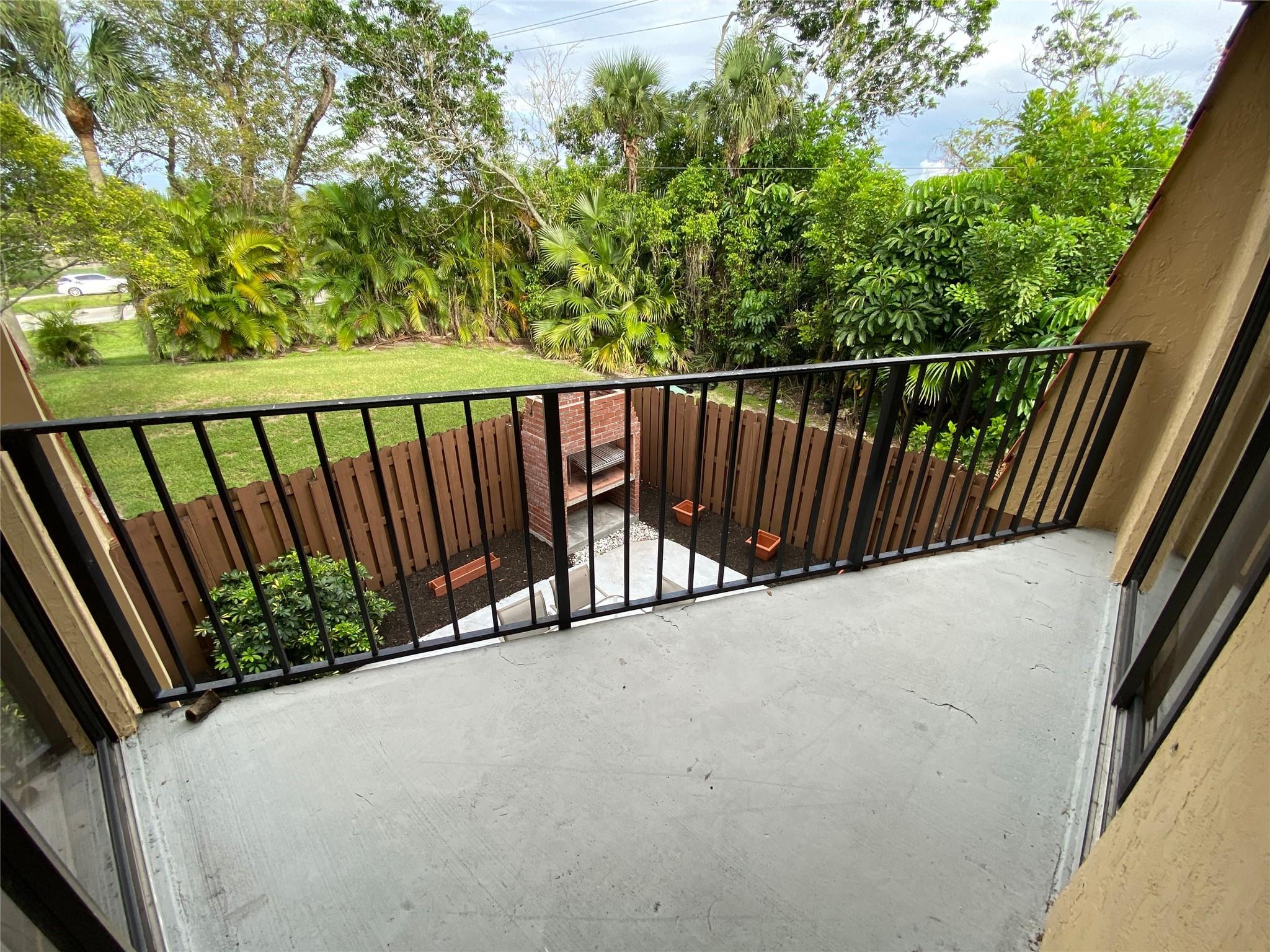 23048 Oxford Place, Boca Raton, FL 33433