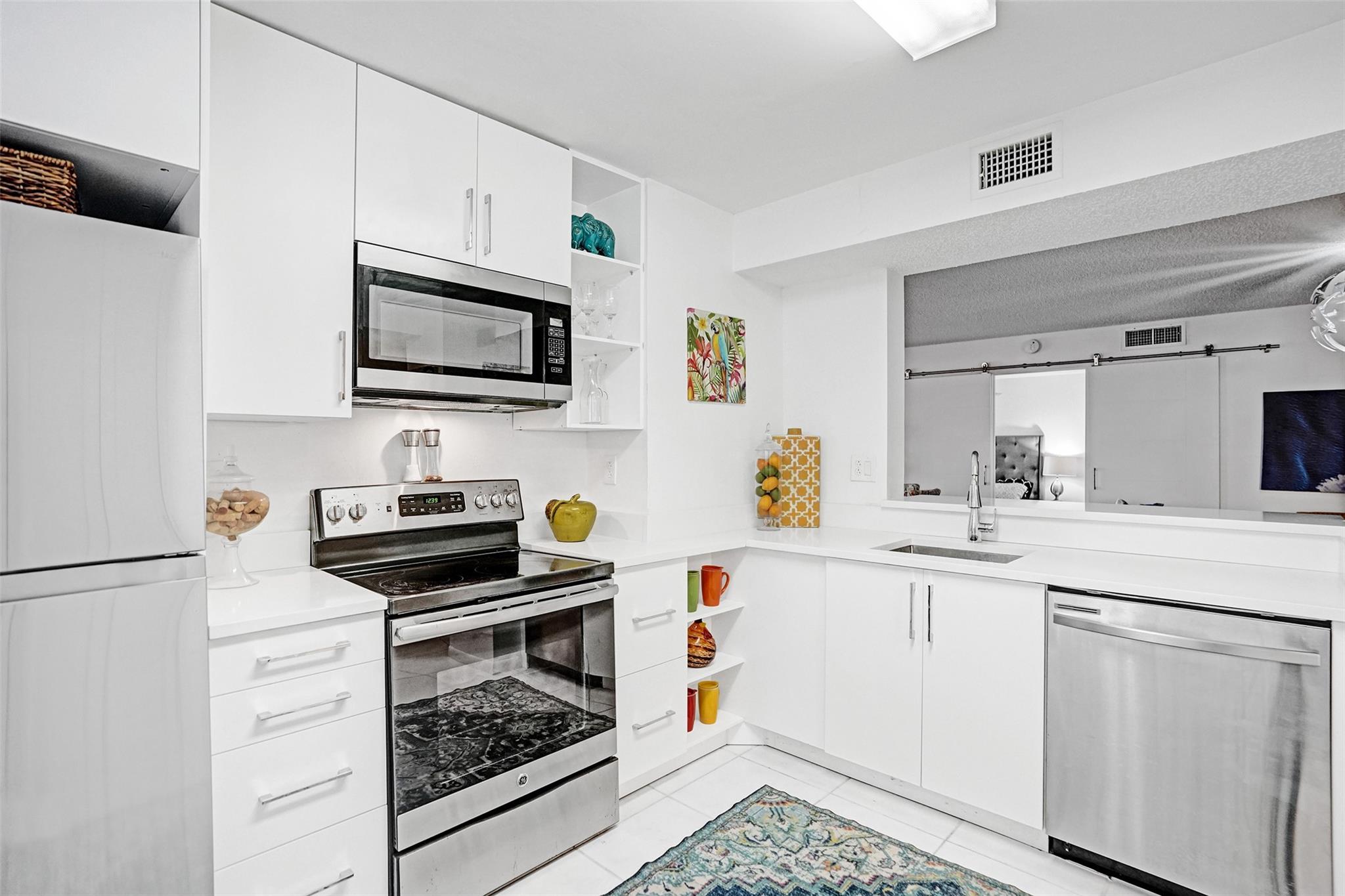 12131 Royal Palm Boulevard #2E, Coral Springs, FL 33065