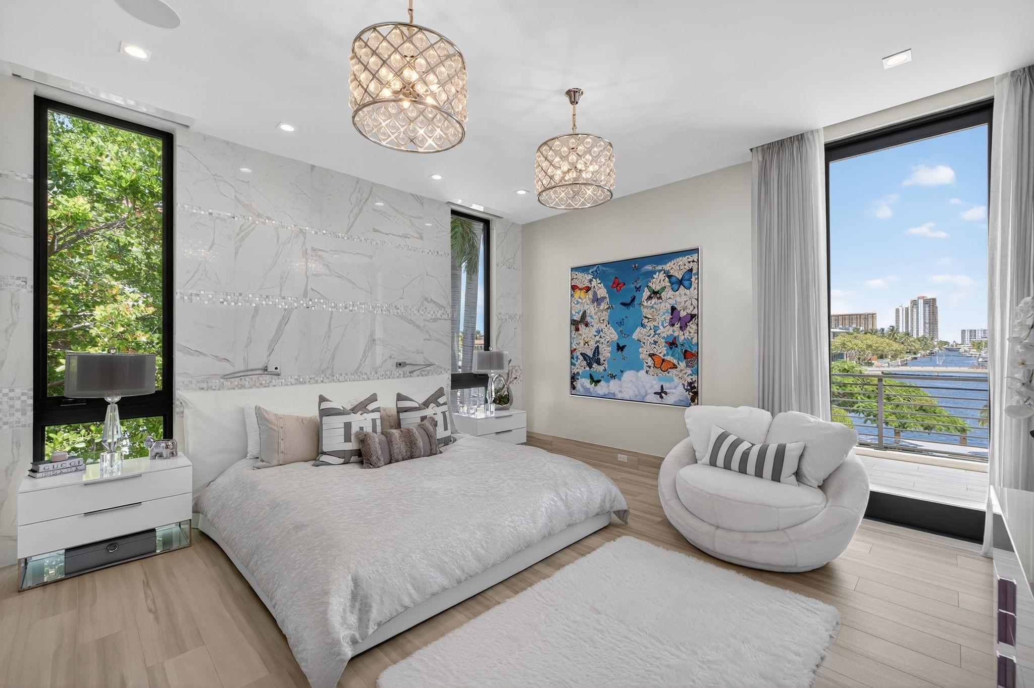 1 Royal Palm Drive, Fort Lauderdale, FL 33301