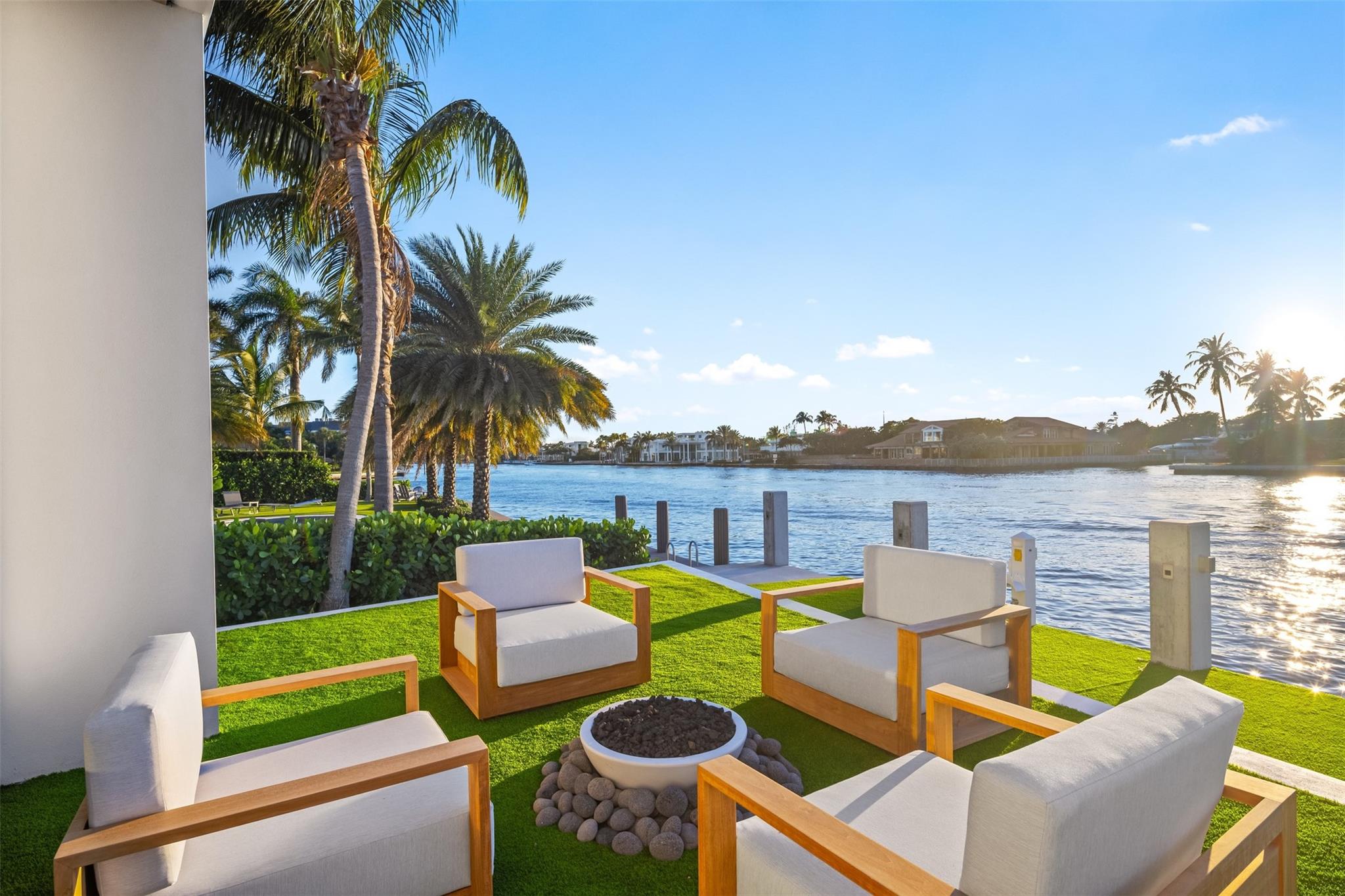 32 Seneca Road, Fort Lauderdale, FL 33308