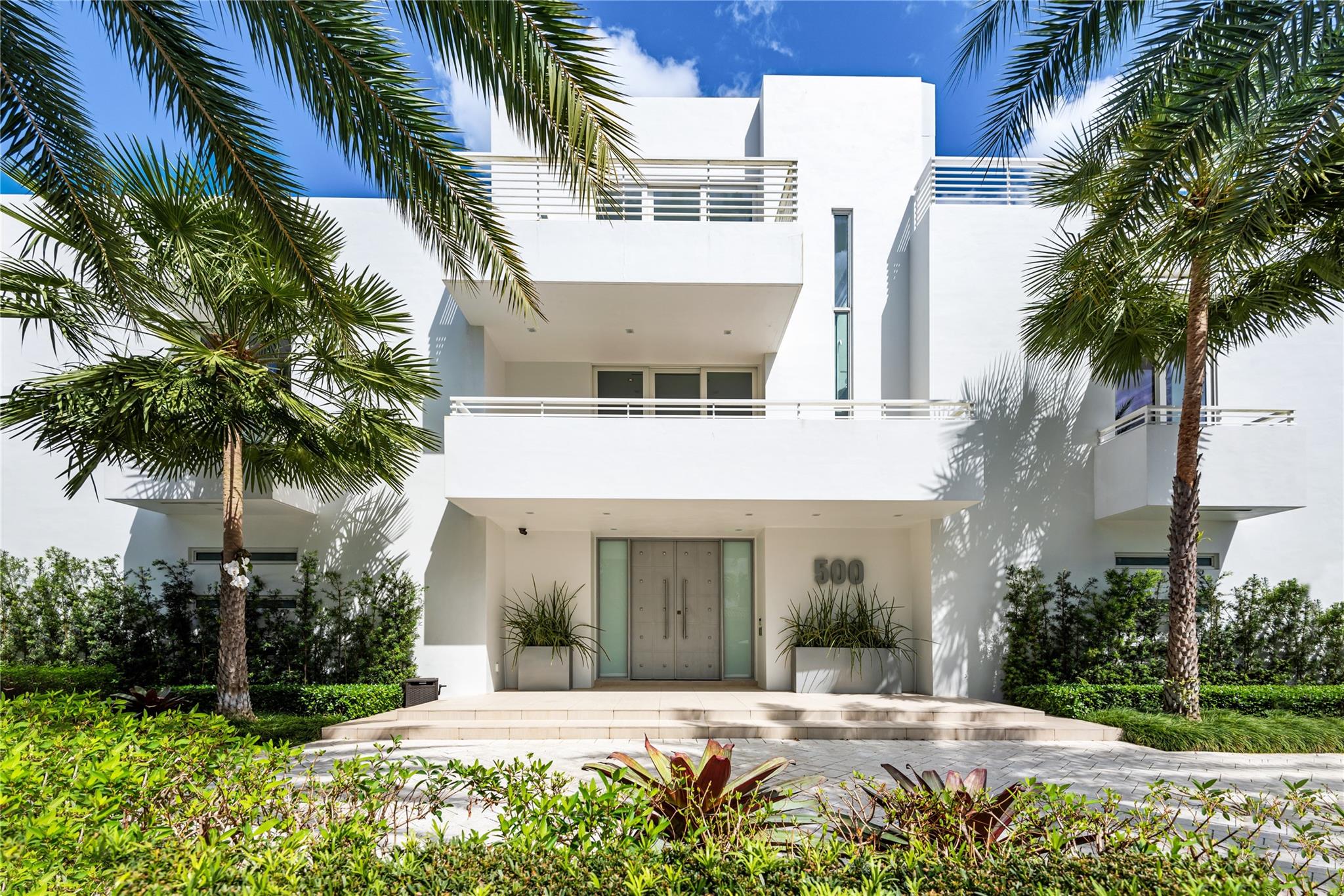 Photo for 500 Isle Of Capri Drive, Fort Lauderdale, FL 33301 - Listing #FX-10425455 500 Isle Of Capri Drive, Fort Lauderdale, FL 33301