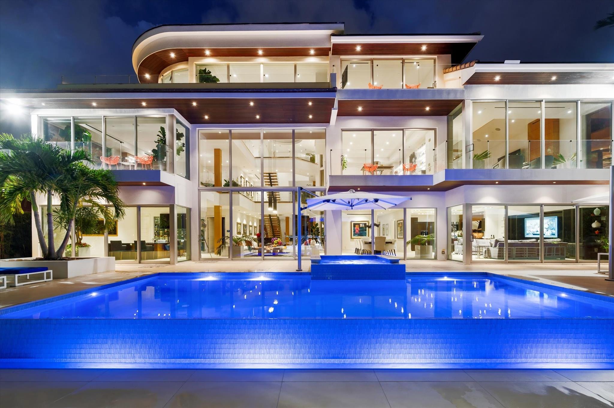 Photo for 14 N Isla Bahia Drive, Fort Lauderdale, FL 33316 - listing #FX-10527556 14 N Isla Bahia Drive, Fort Lauderdale, FL 33316