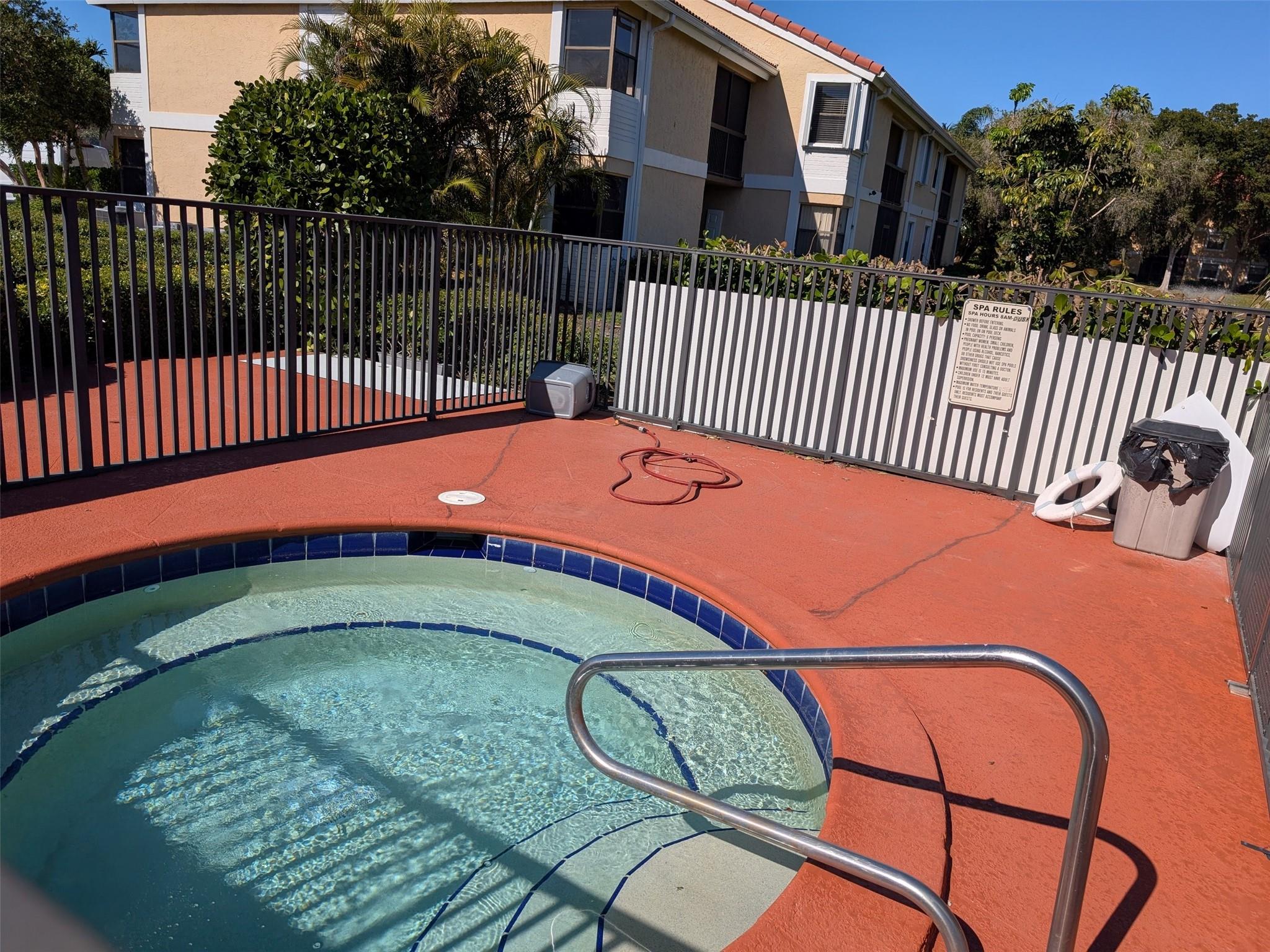 5741 Riverside Drive 201, Coral Springs, FL 33067