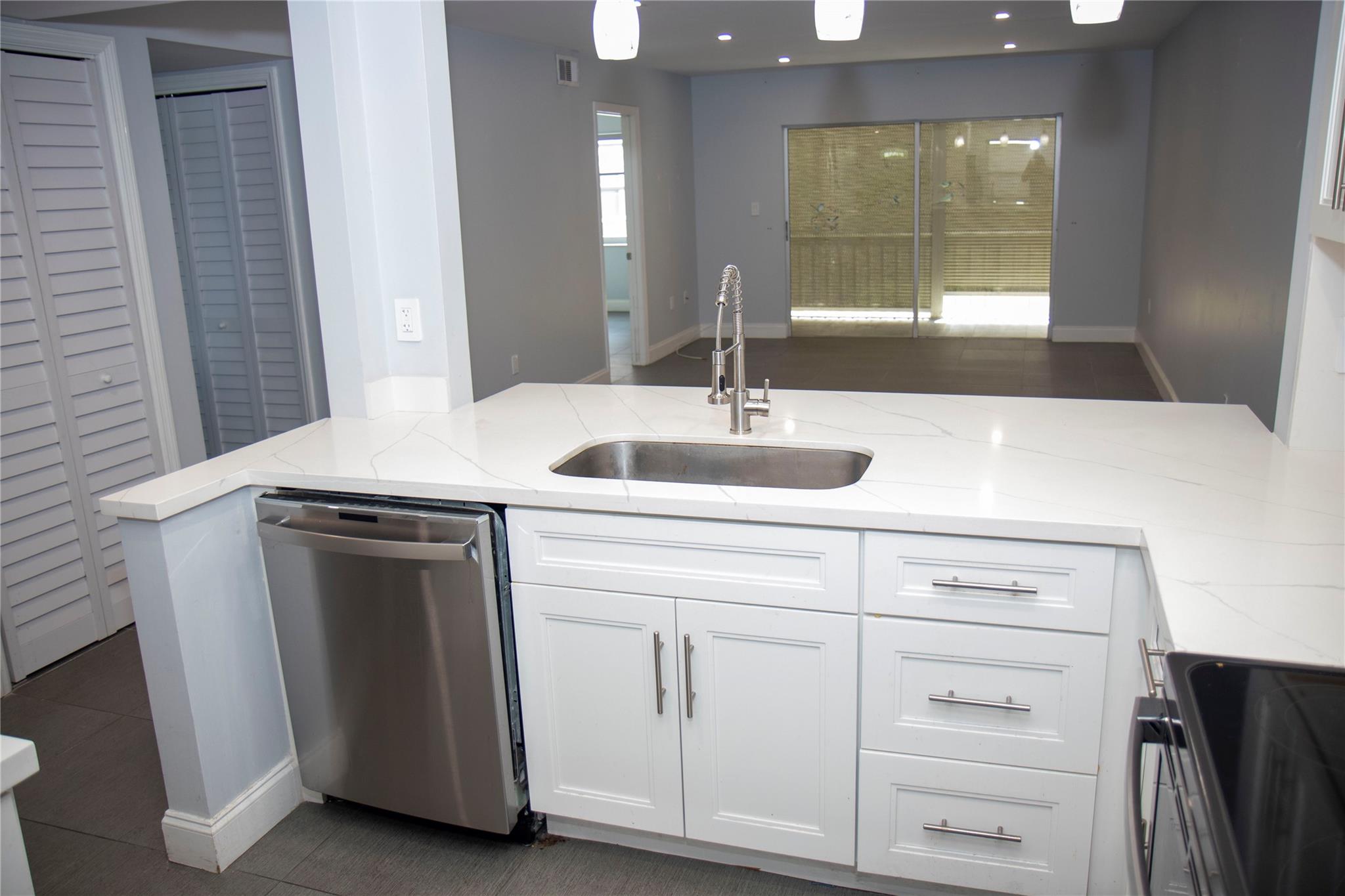 9818 Marina Boulevard 1220, Boca Raton, FL 33428