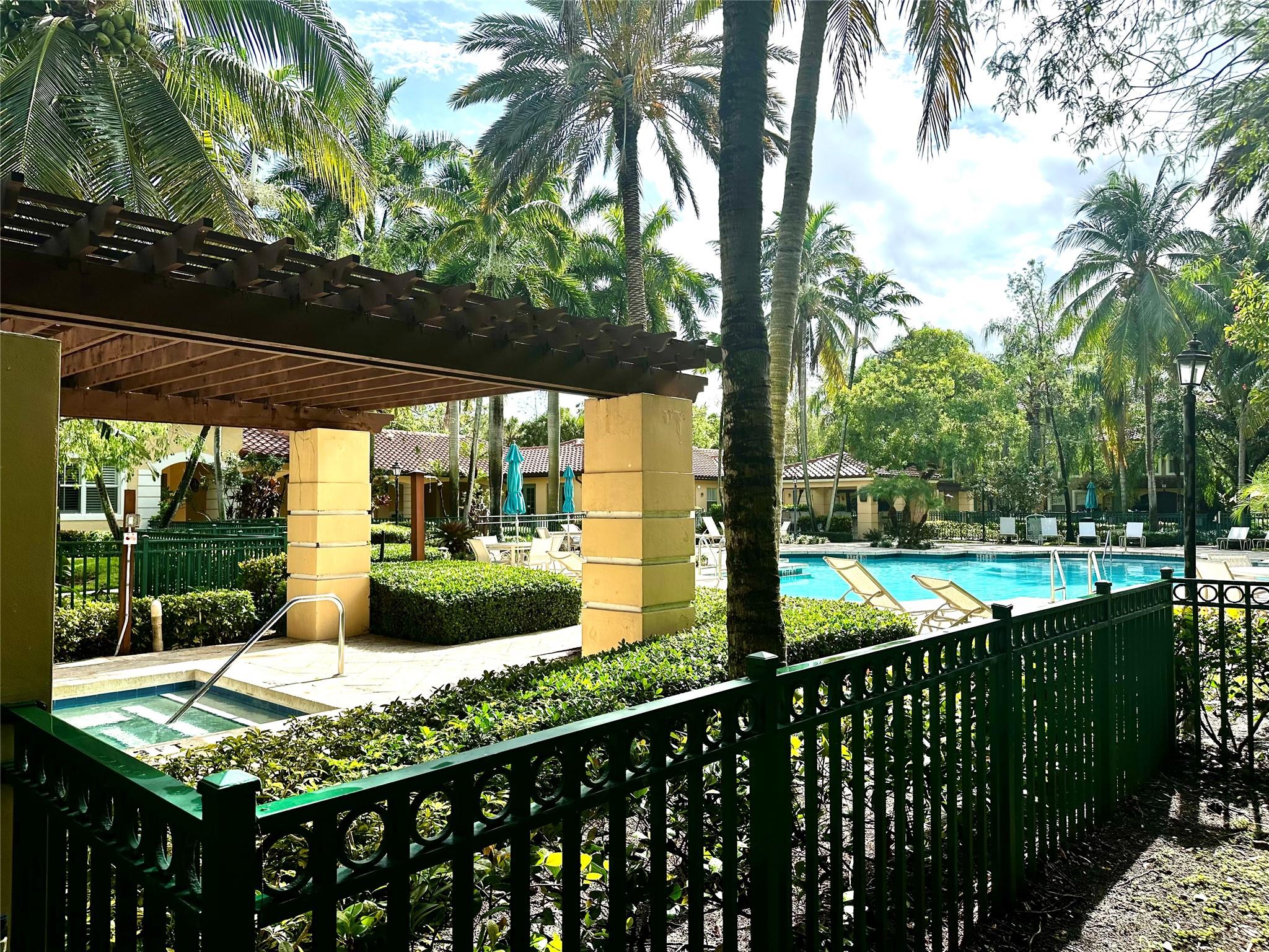 6500 W Sample Road 6500, Coral Springs, FL 33067