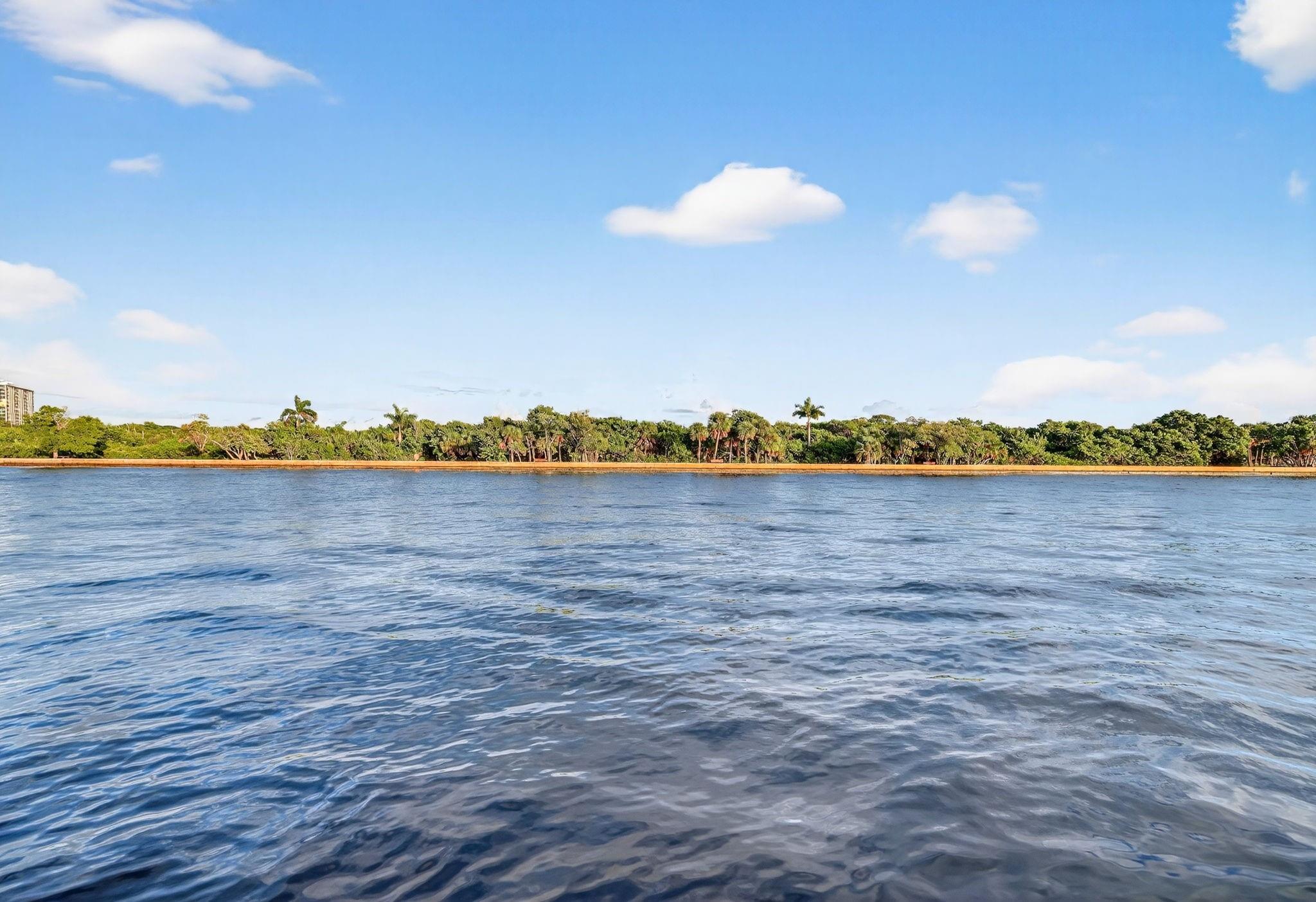 1918 Intracoastal Drive, Fort Lauderdale, FL 33305