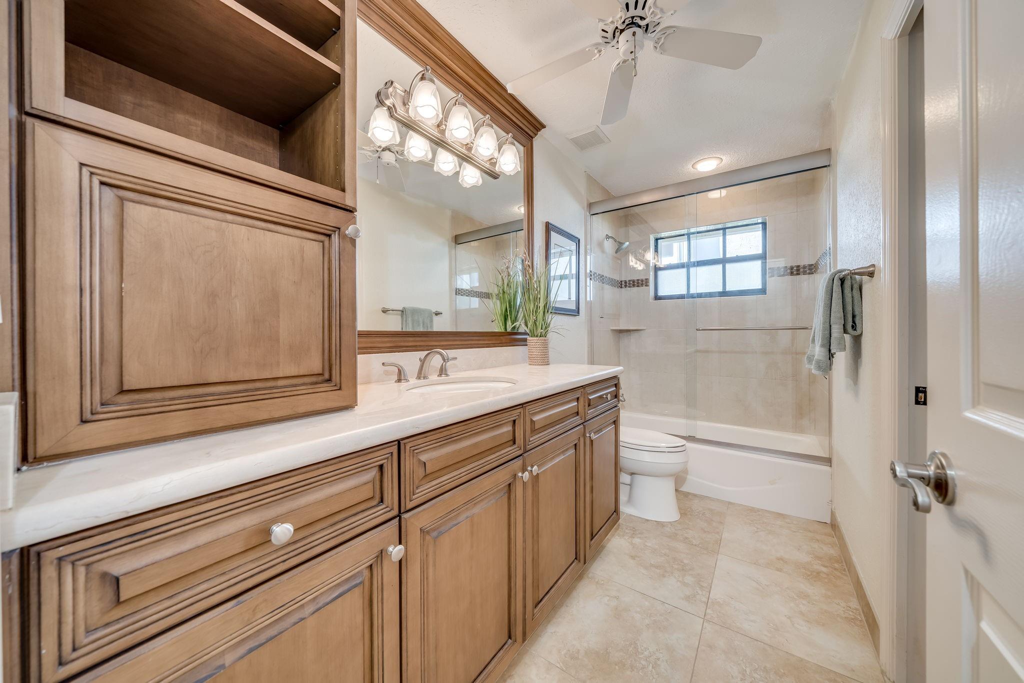 12422 Classic Drive, Coral Springs, FL 33071