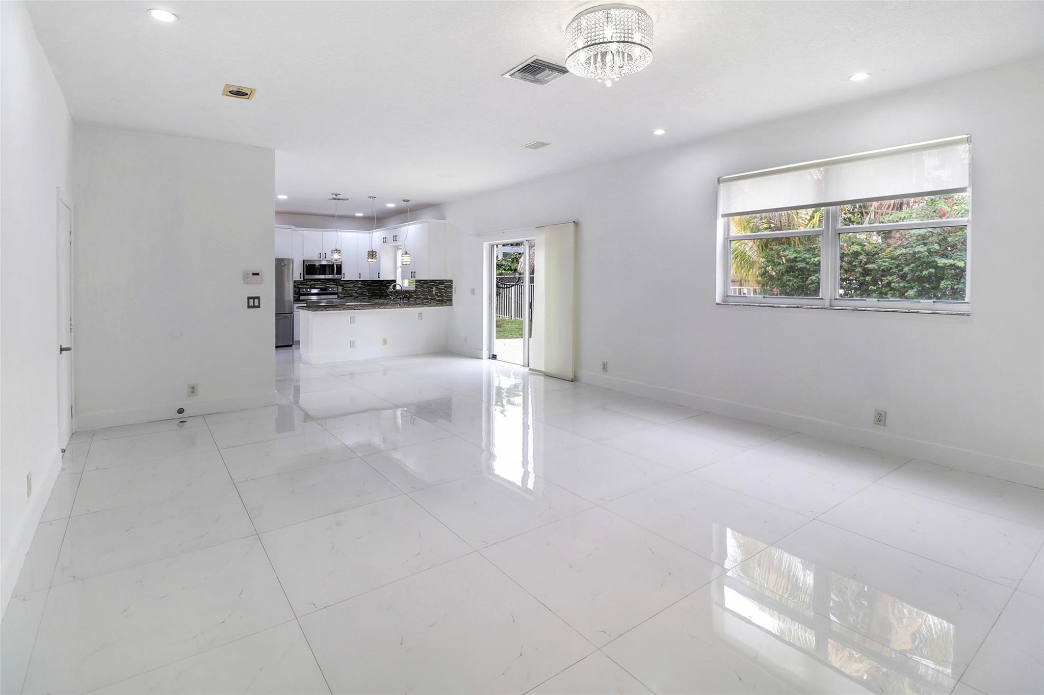 12693 NW 9th Street, Coral Springs, FL 33071