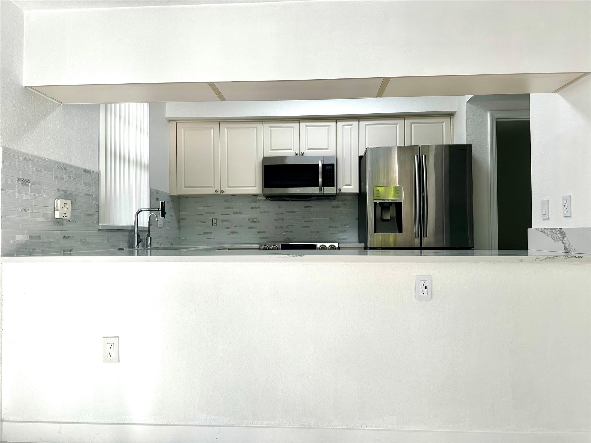 6500 W Sample Road 6500, Coral Springs, FL 33067