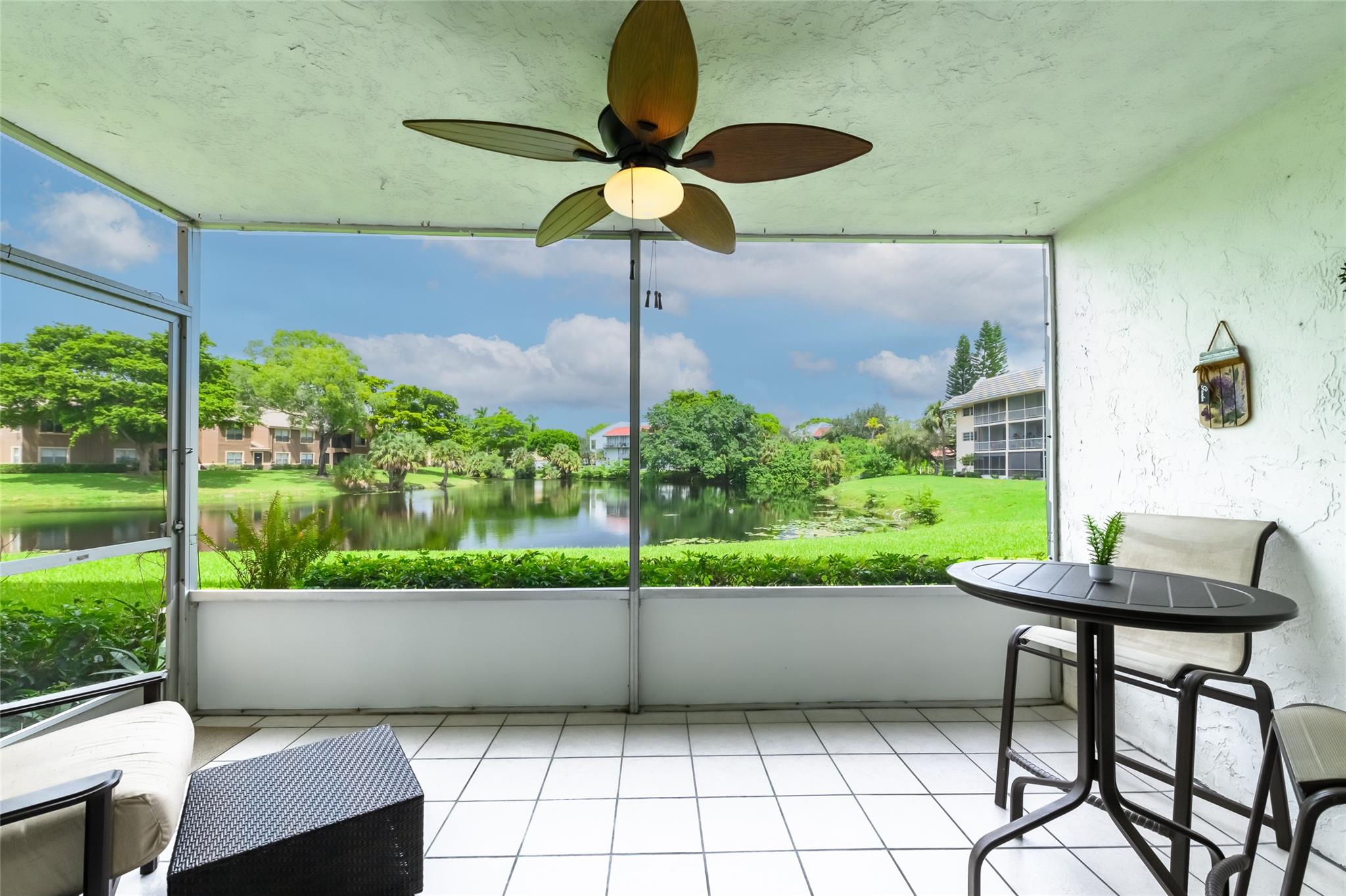 2850 S Forest Hills Boulevard 105, Coral Springs, FL 33065