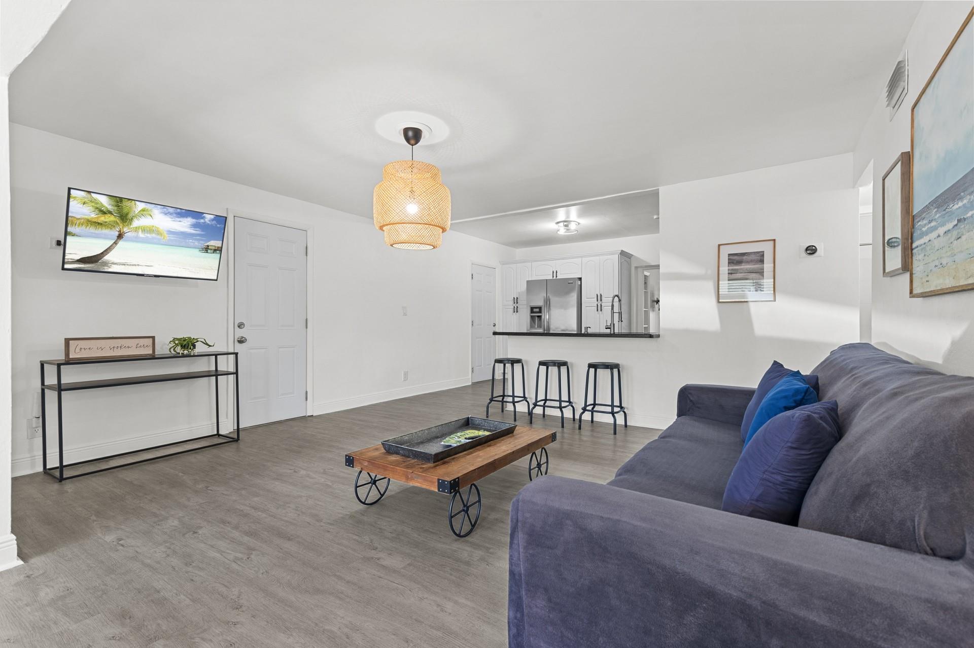 6375 SW 29th Street, Miami, FL 33155