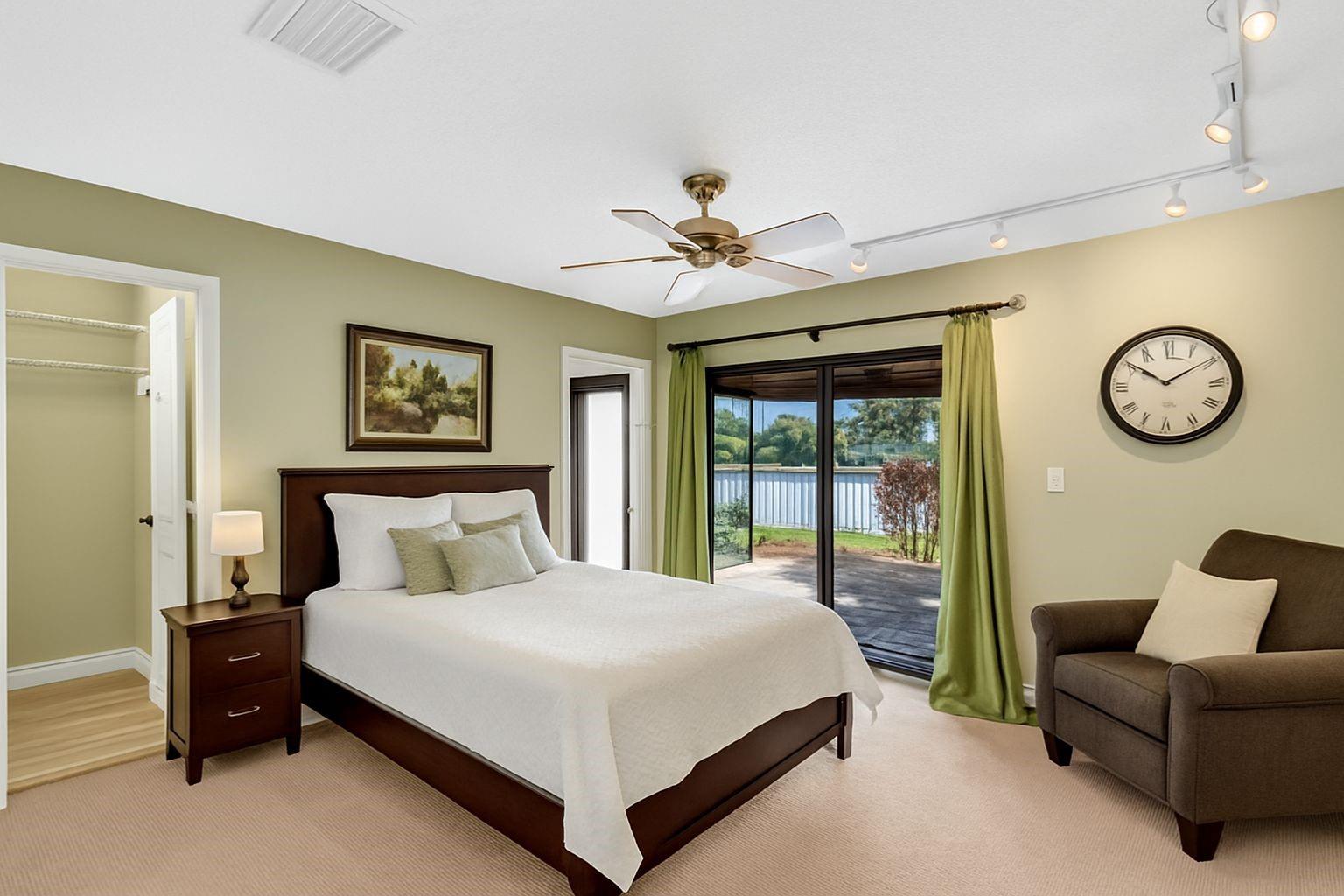 10320 NW 6th Street, Coral Springs, FL 33071