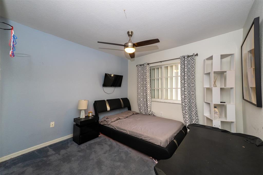 Photo for 1943 NW 170 Avenue, Pembroke Pines, FL 33028 - Listing #FX-10511902 1943 NW 170 Avenue, Pembroke Pines, FL 33028