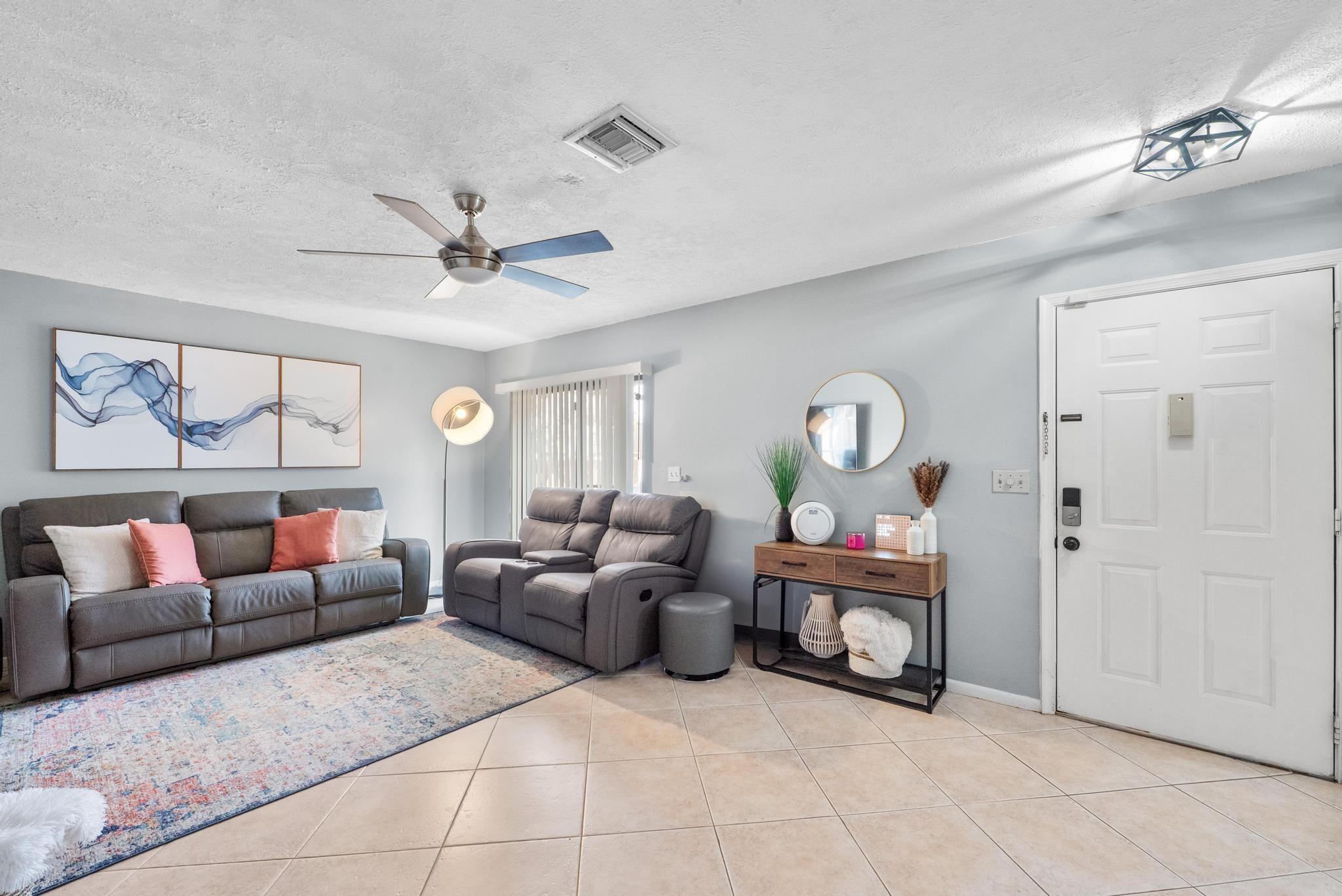 Photo for 2670 NW 99th Avenue, Coral Springs, FL 33065 - Listing #FX-10489398 2670 NW 99th Avenue, Coral Springs, FL 33065