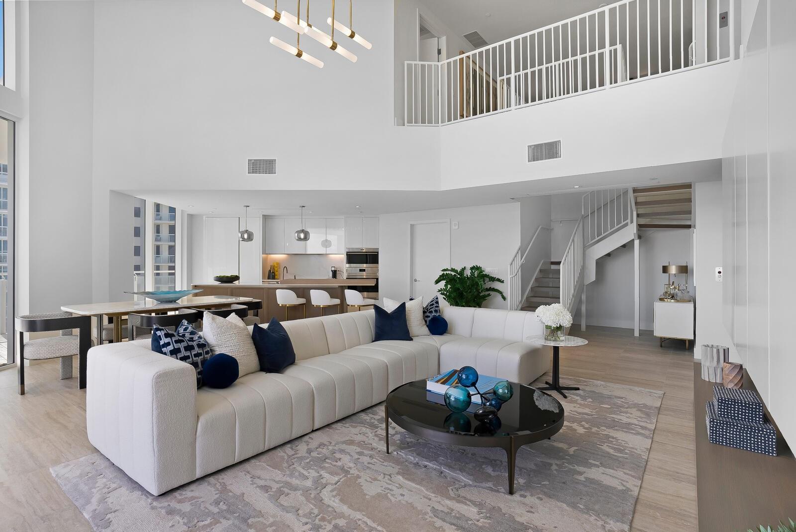 525 Fort Lauderdale Beach Boulevard 1701, Fort Lauderdale, FL 33304