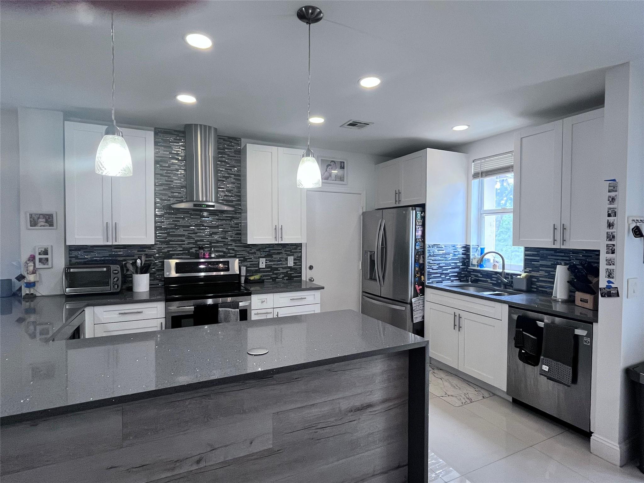 10549 NW 57th Court 10549, Coral Springs, FL 33076