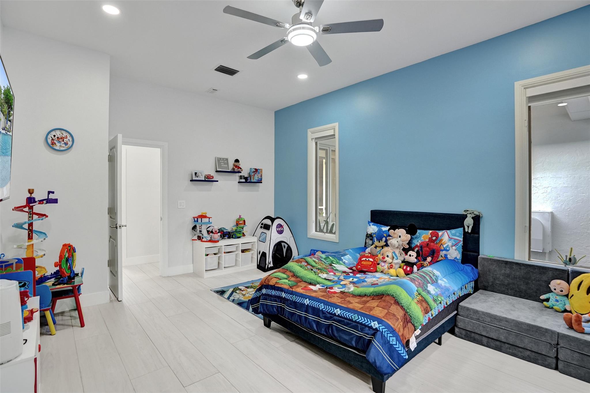 1712 Vestal Drive, Coral Springs, FL 33071