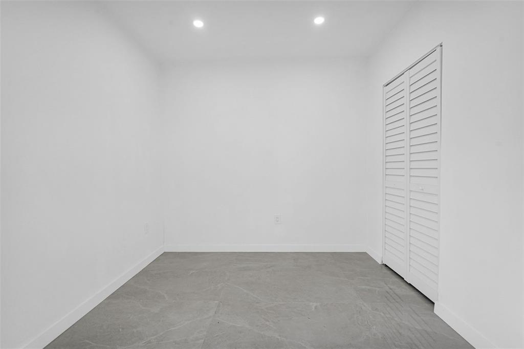 11406 NW 17th Avenue, Miami, FL 33167