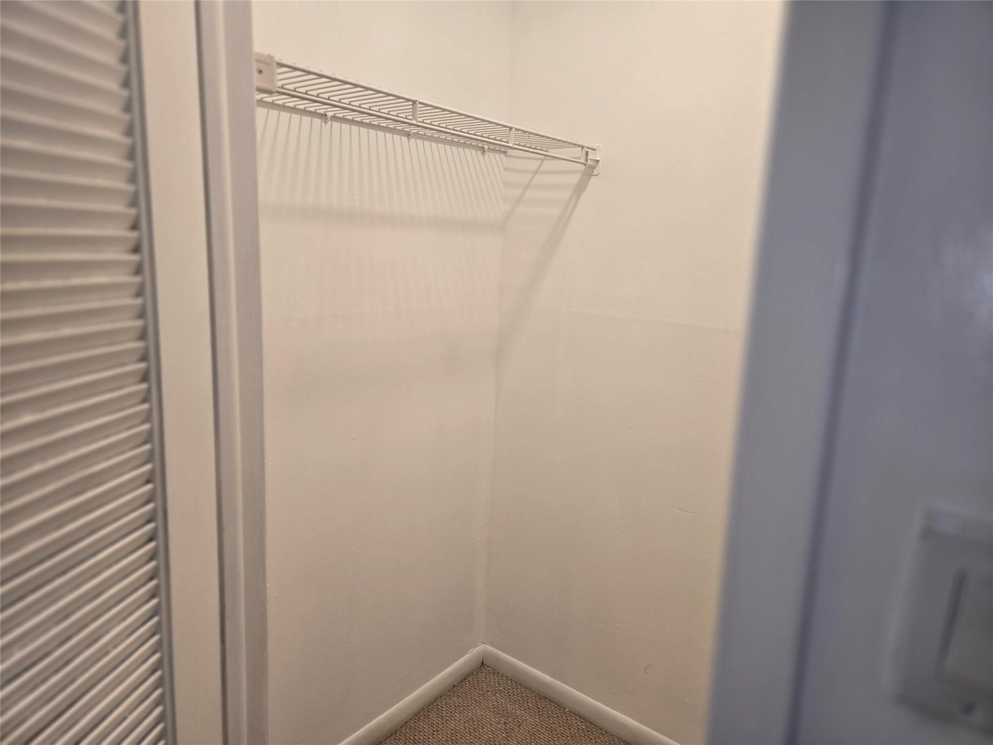 1100 NW 87th Avenue, Coral Springs, FL 33071