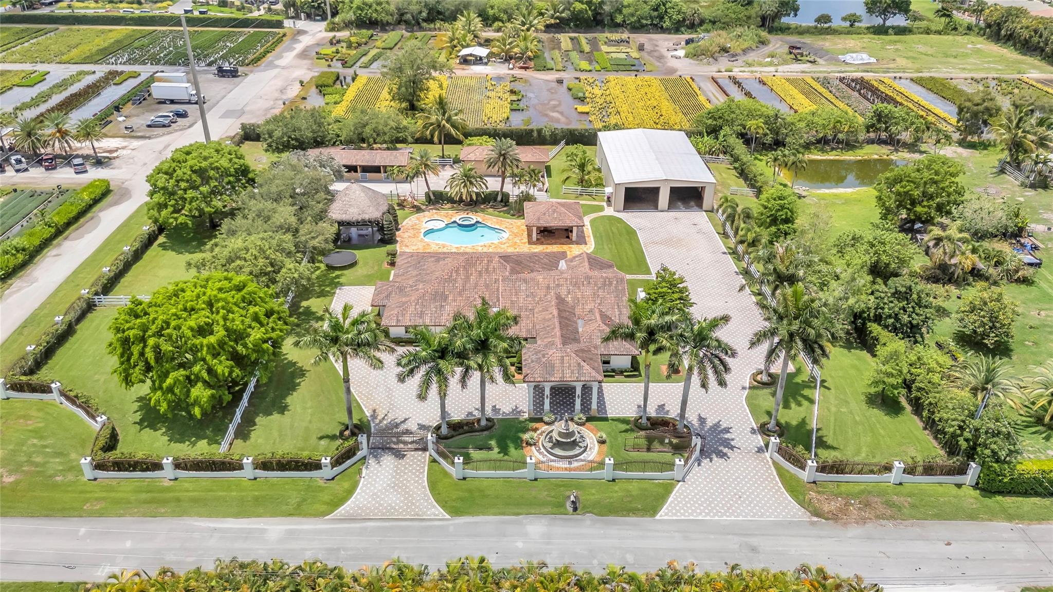 Photo for 6300 SW 190th Avenue, Southwest Ranches, FL 33332 - listing #FX-10526662 6300 SW 190th Avenue, Southwest Ranches, FL 33332