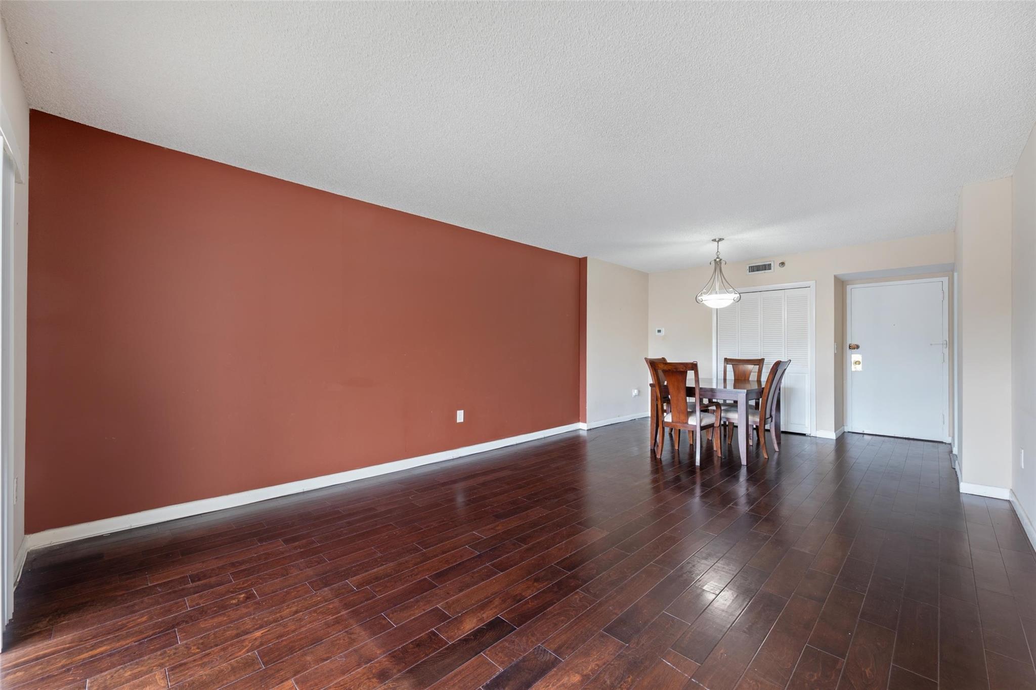 3850 Washington Street 315, Hollywood, FL 33021