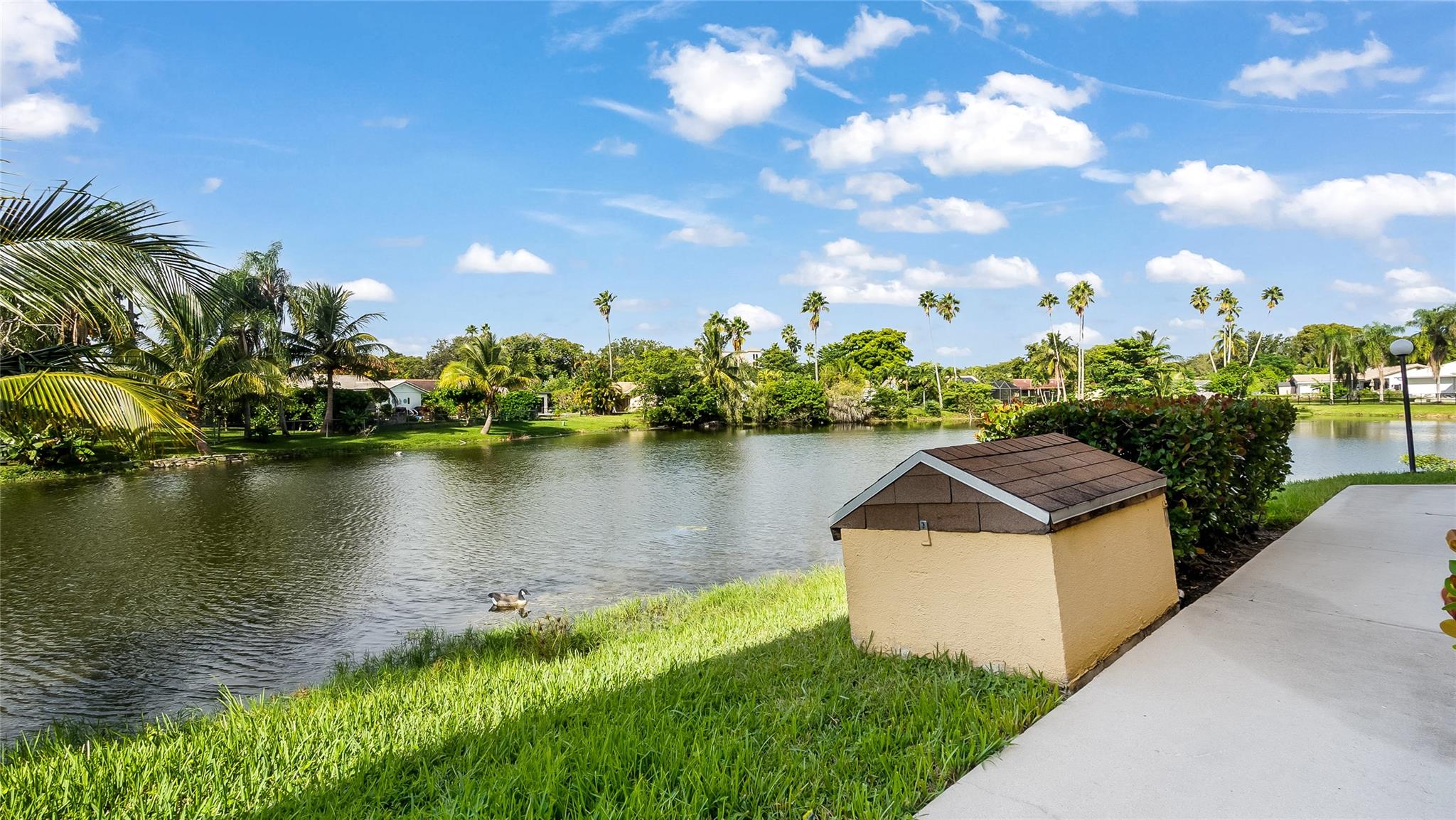 11477 NW 39th Court 301-1, Coral Springs, FL 33065